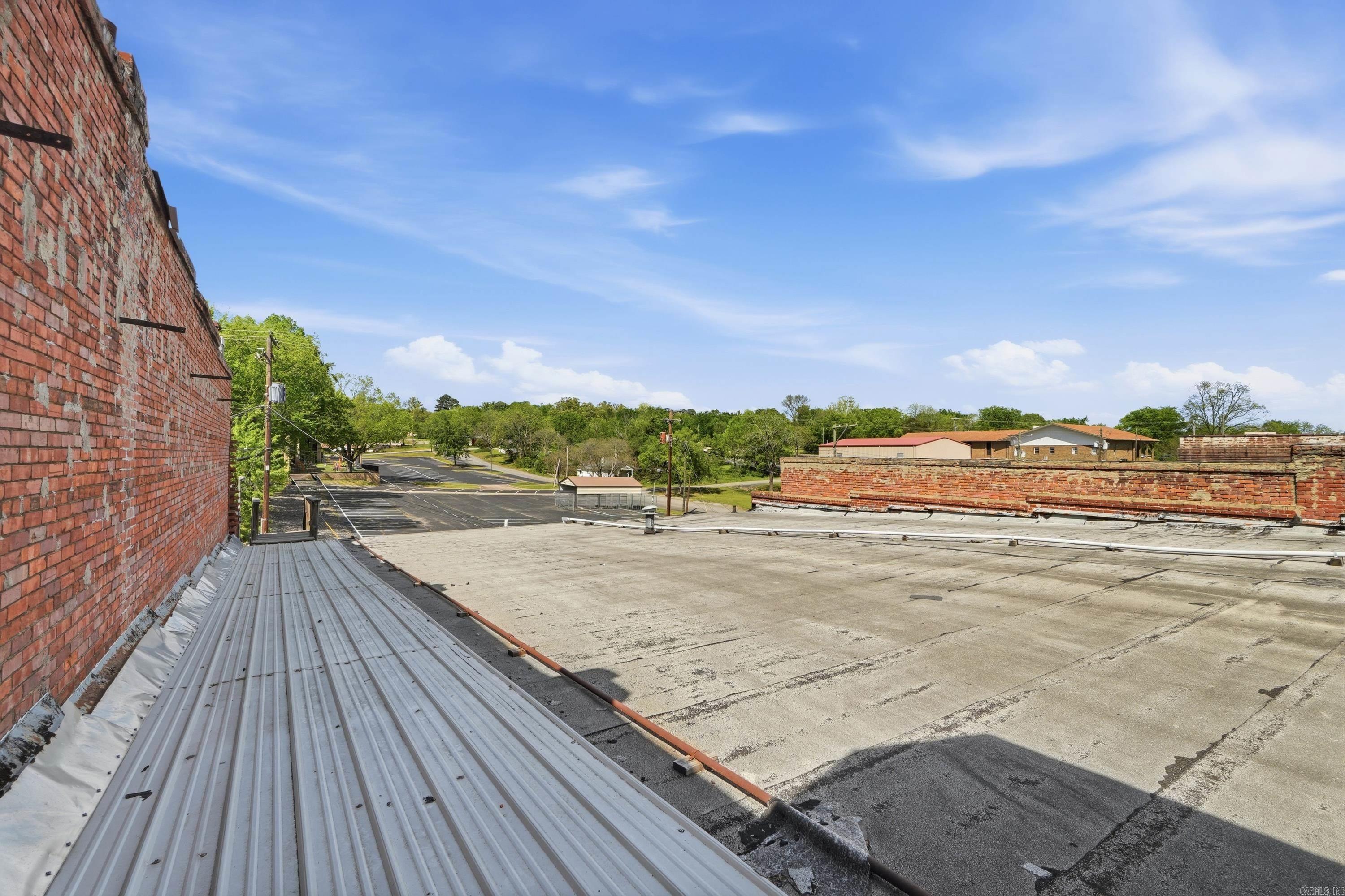 HS Original - Commercial Sale