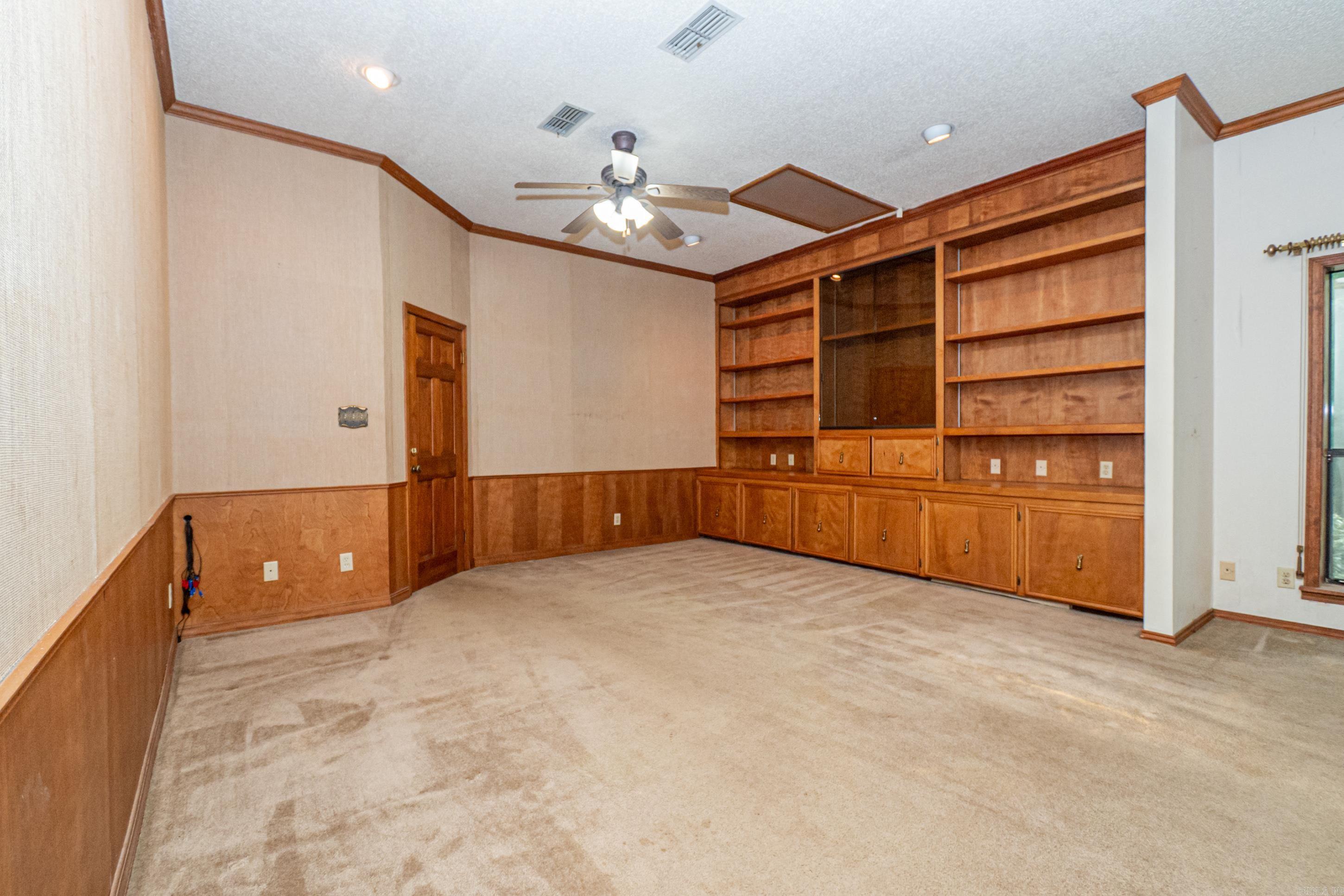 MILL CREEK - Residential