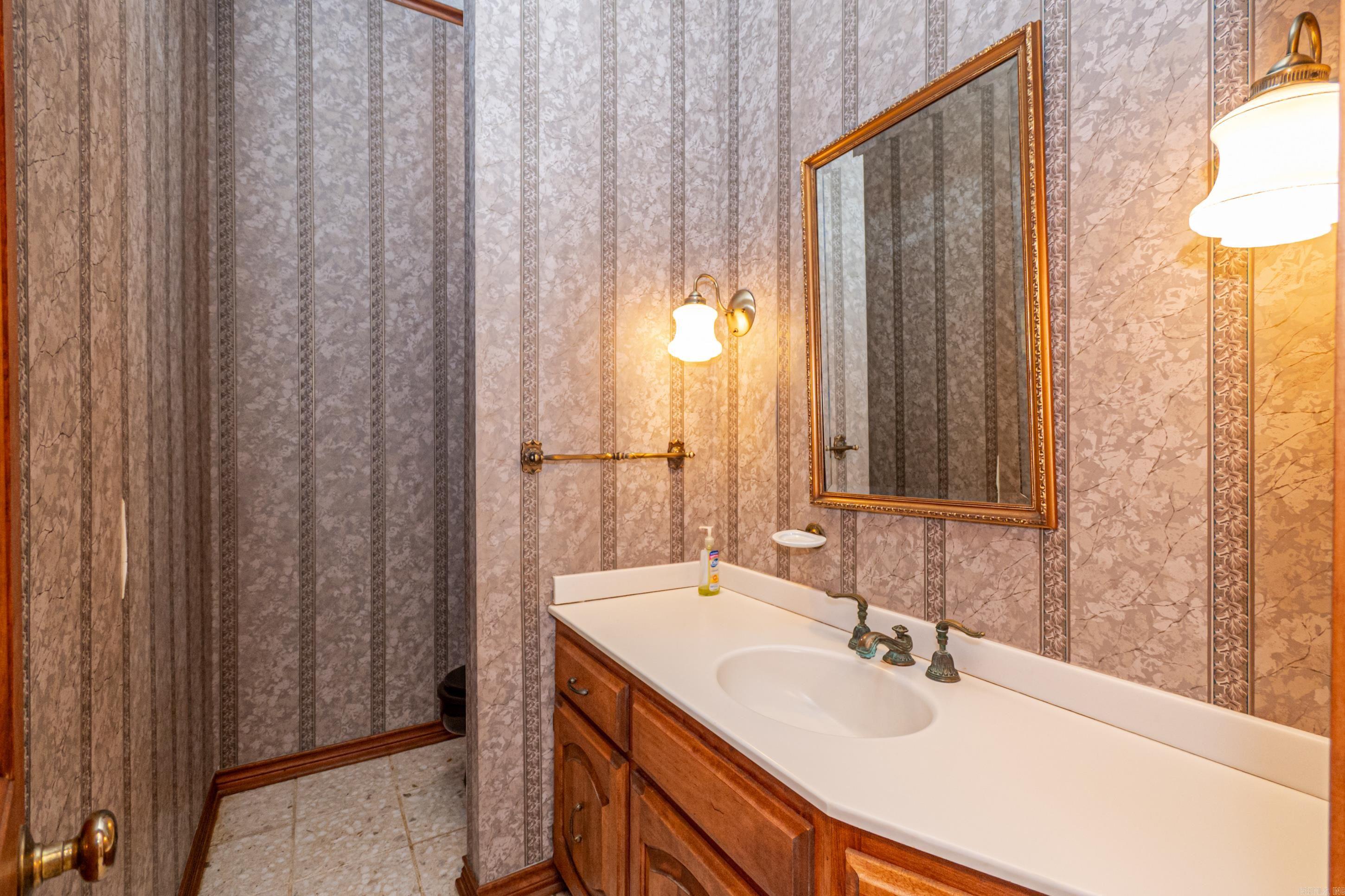 MILL CREEK - Residential