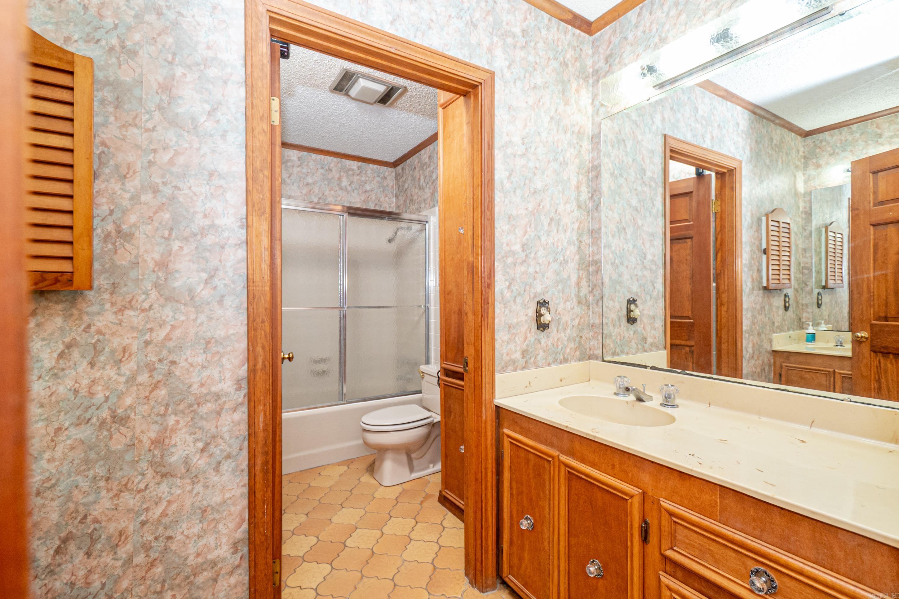 MILL CREEK - Residential