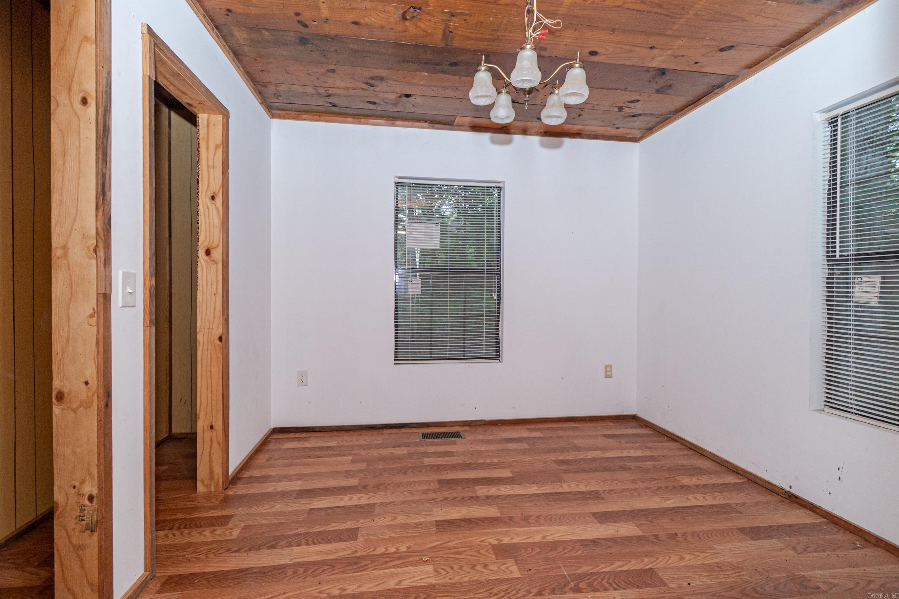 MILL CREEK - Residential