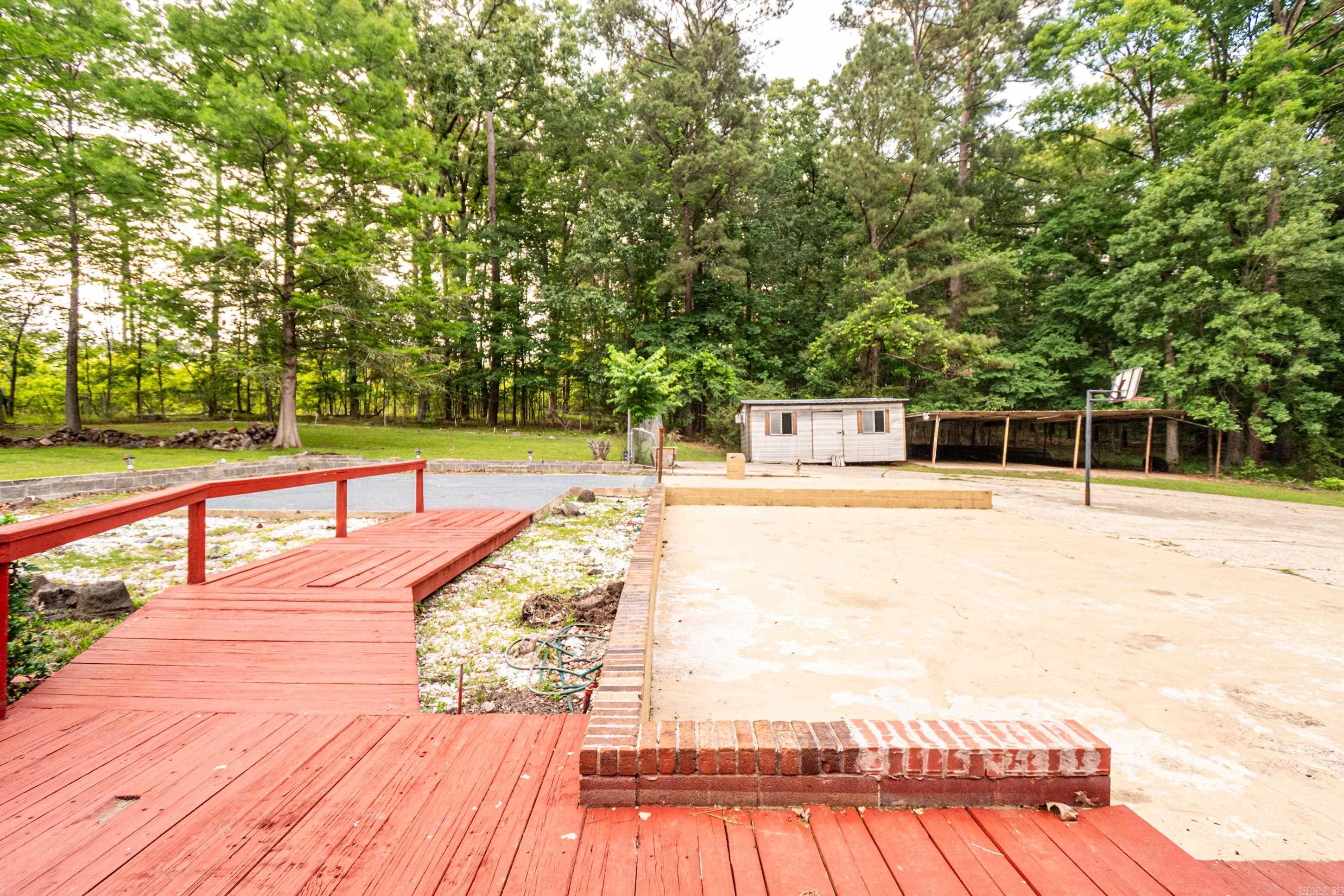 MILL CREEK - Residential