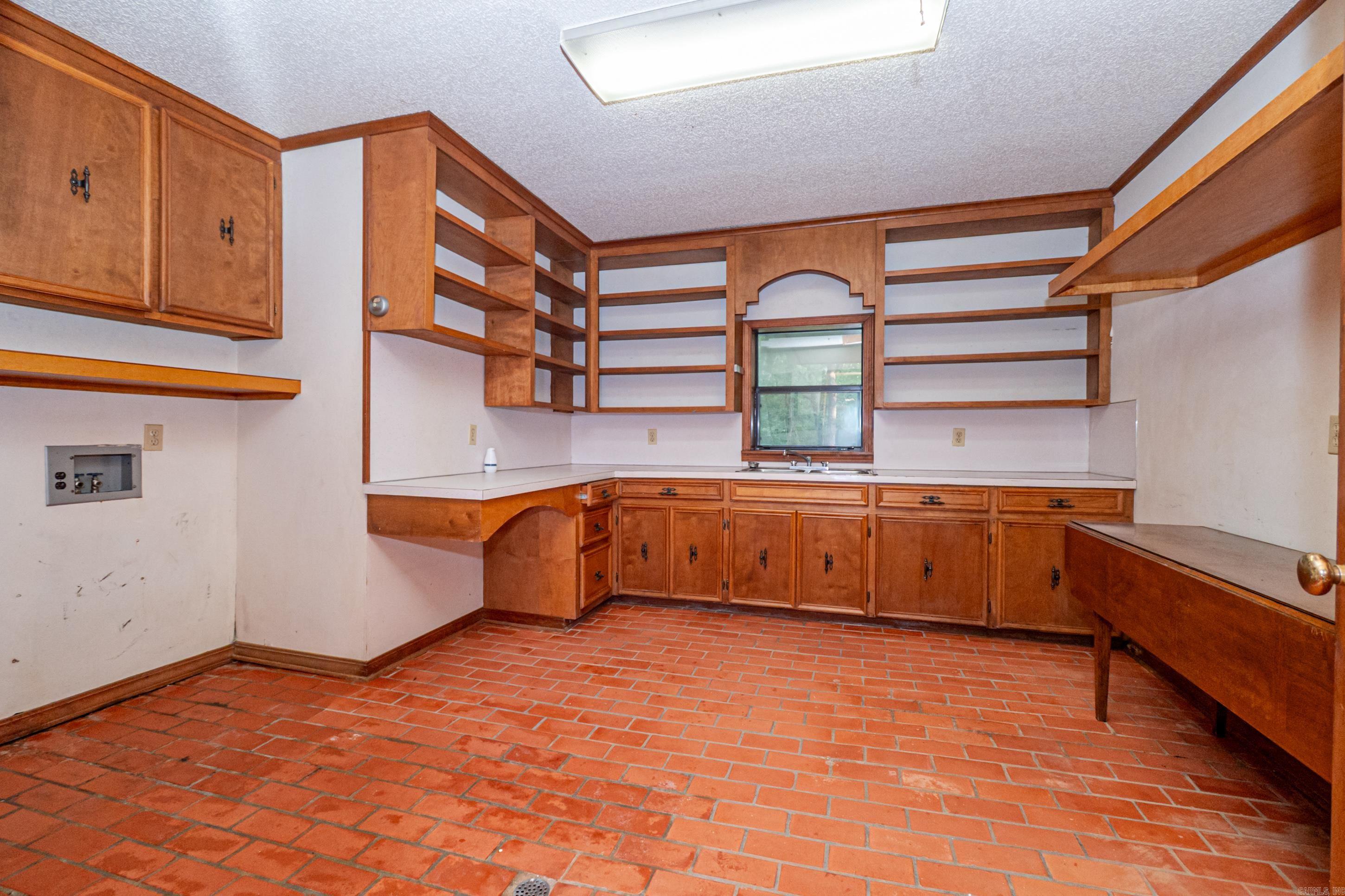 MILL CREEK - Residential