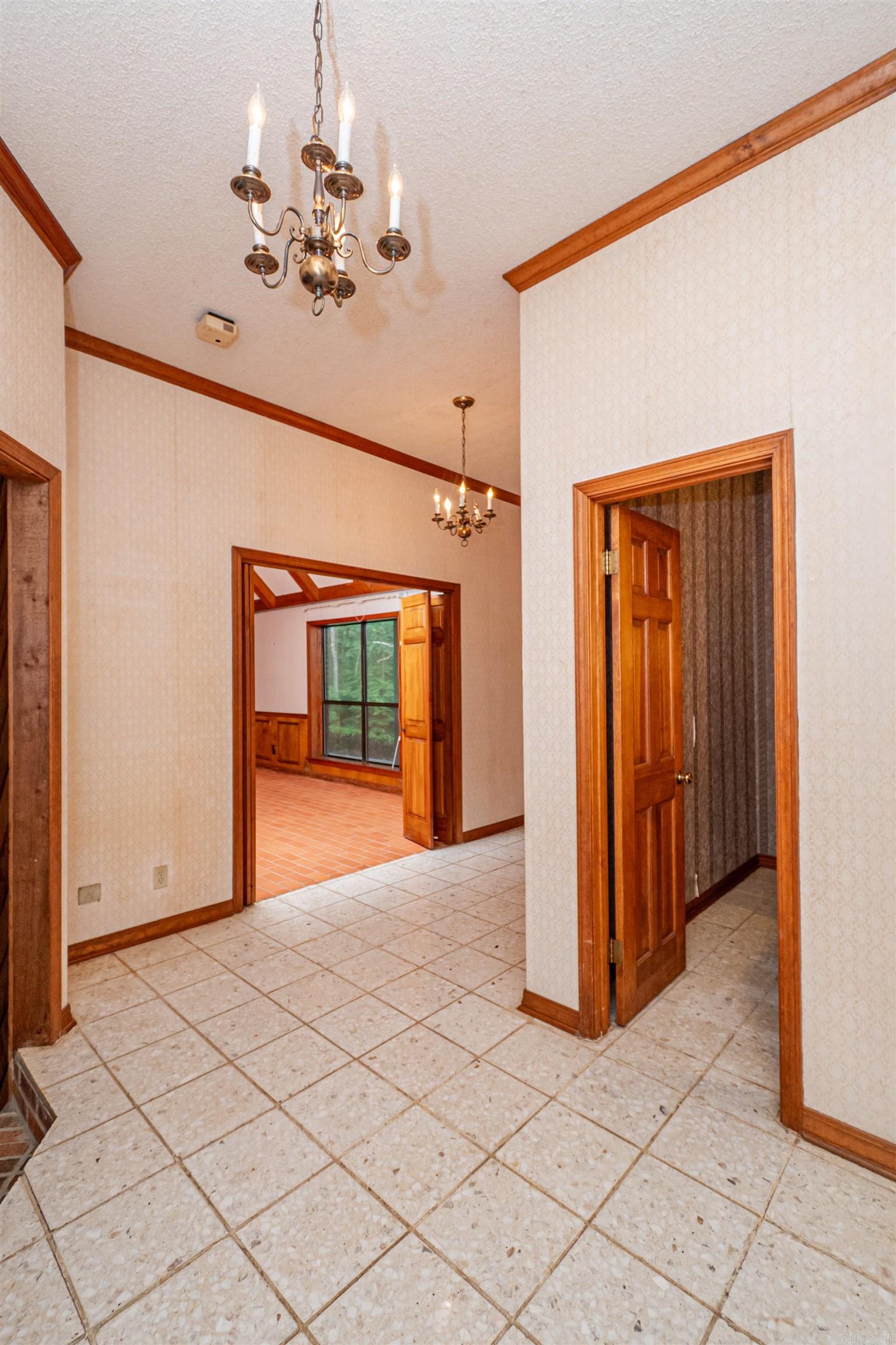 MILL CREEK - Residential