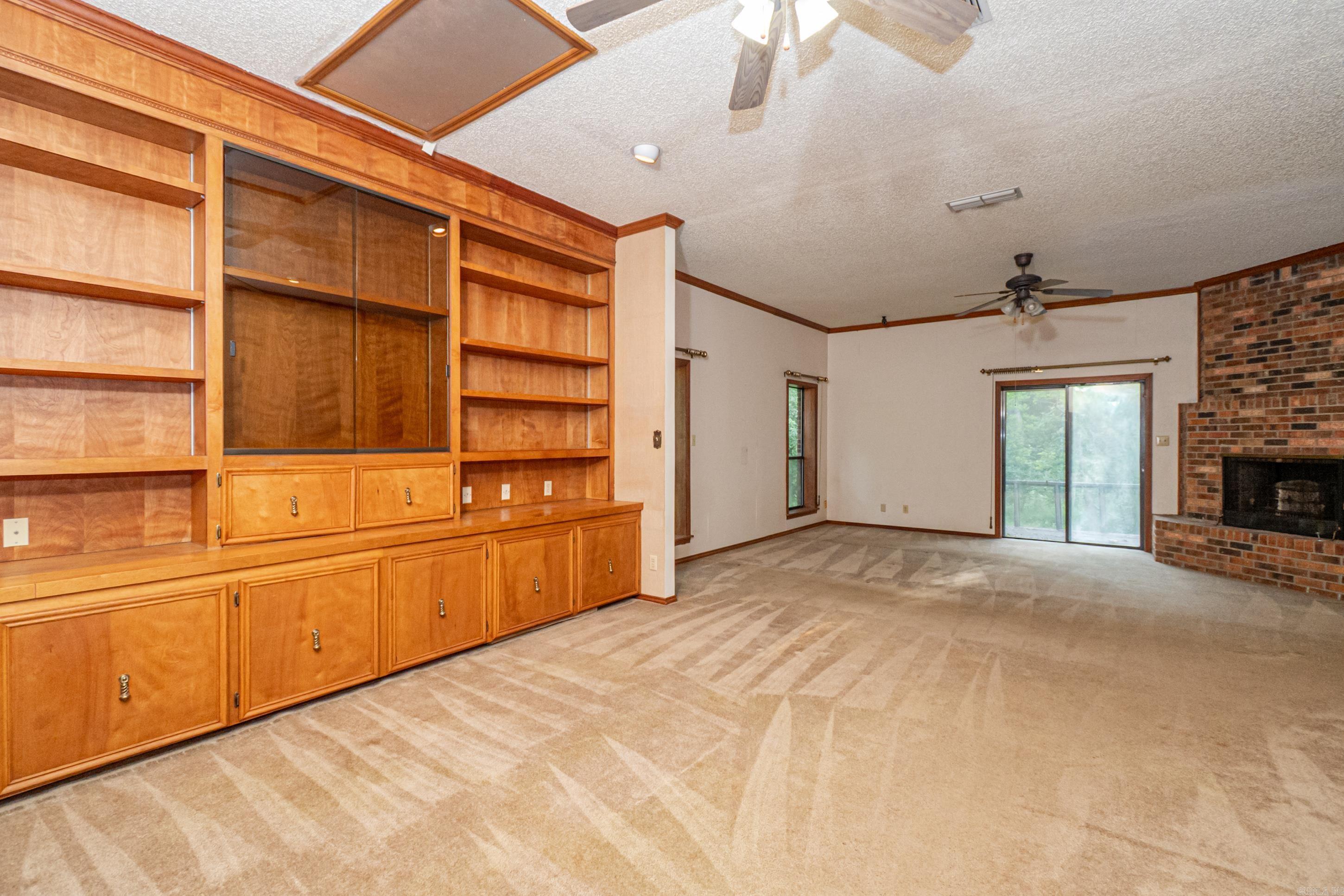 MILL CREEK - Residential