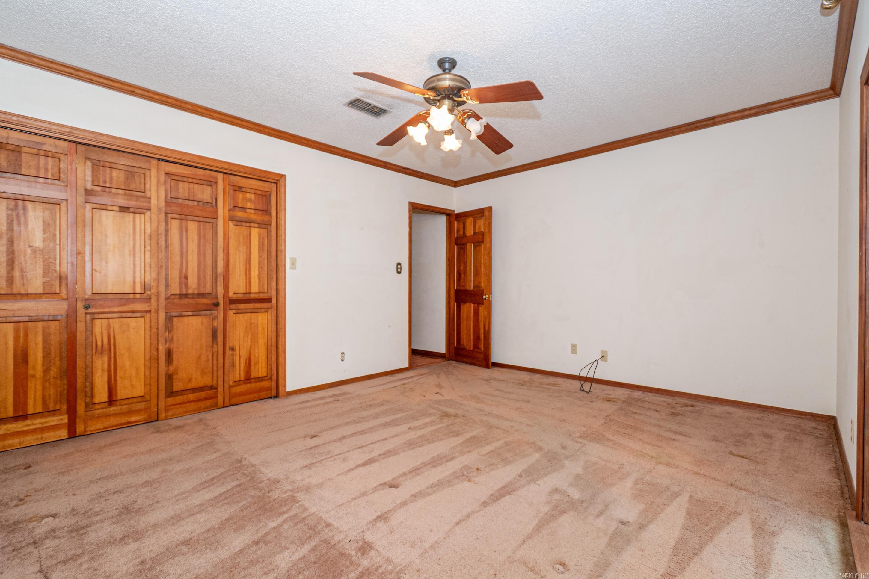 MILL CREEK - Residential