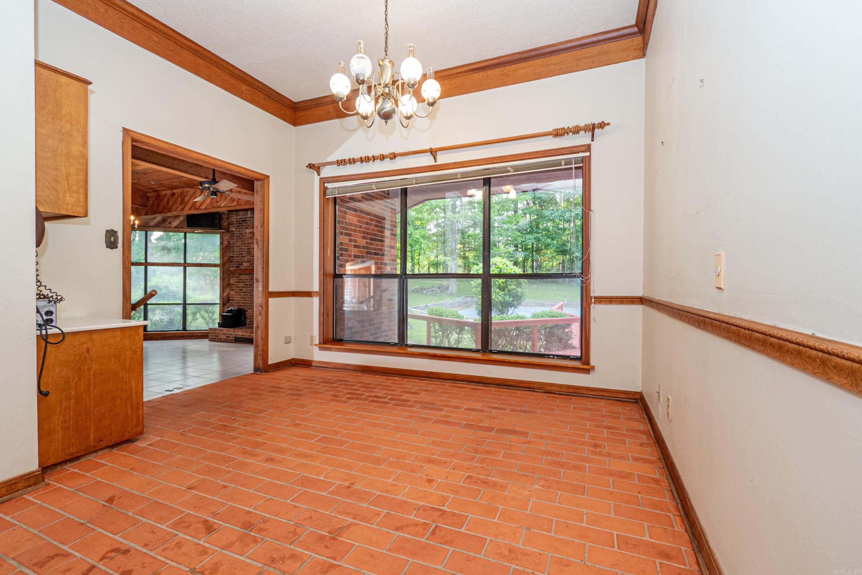 MILL CREEK - Residential