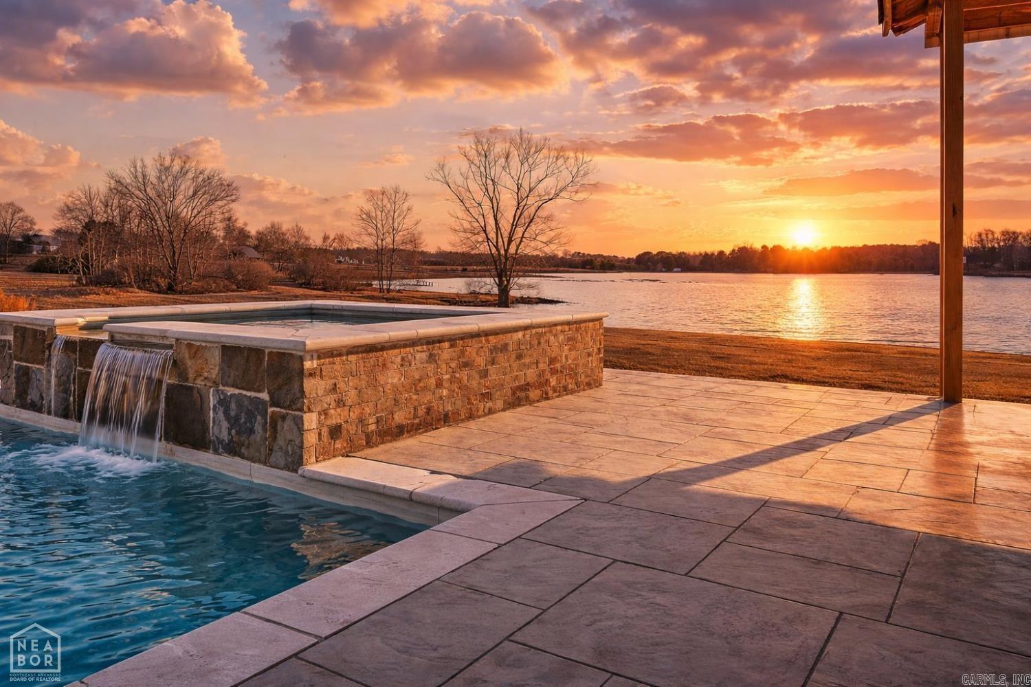 TERRA HILLS - Residential