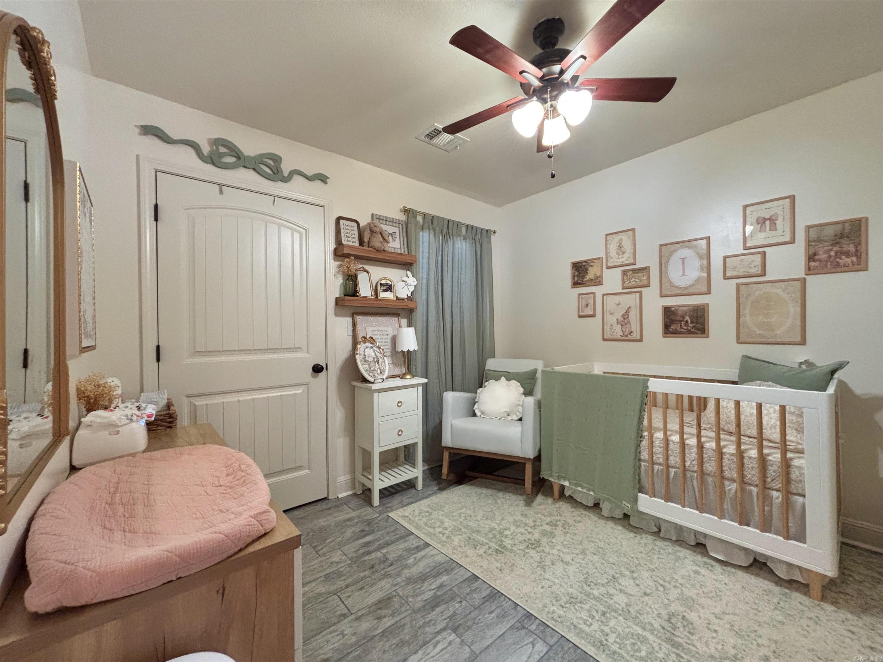 BROOKLAND HILLS - Residential