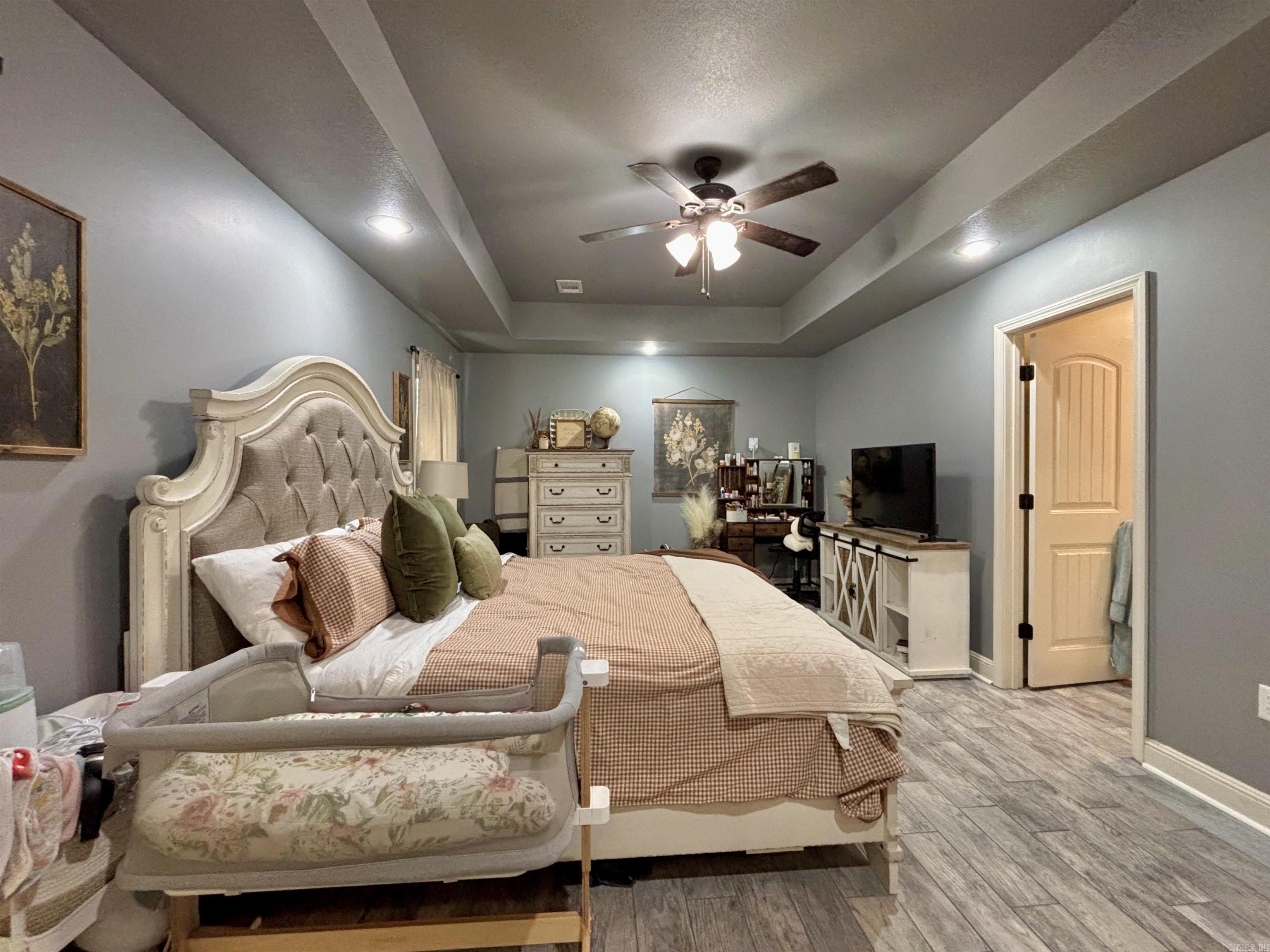 BROOKLAND HILLS - Residential