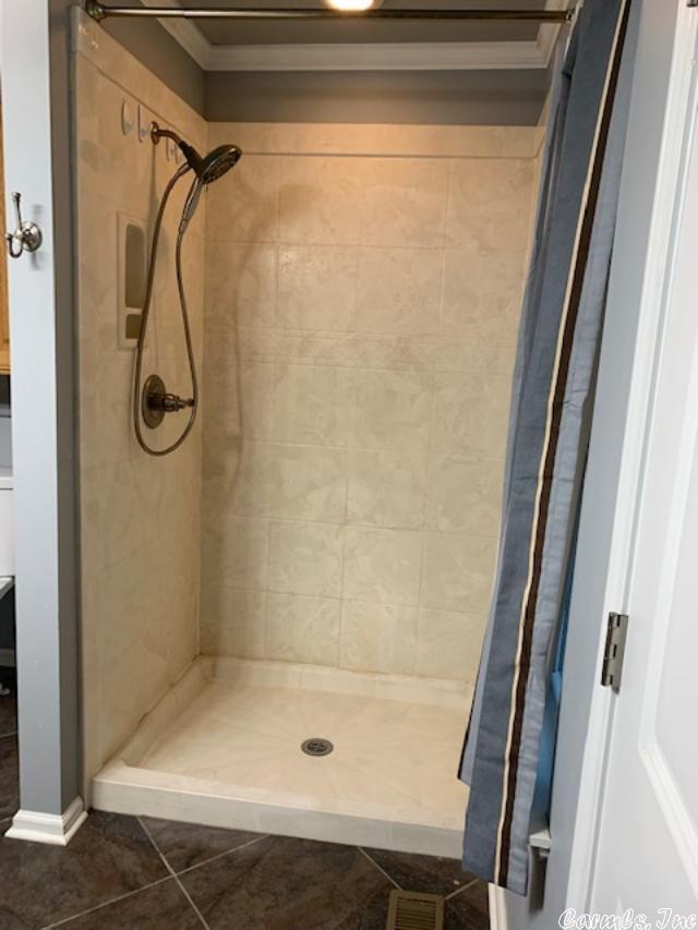 SILVER OAKS - Residential