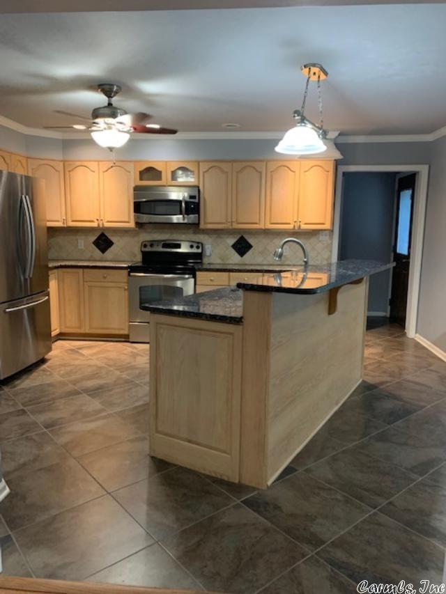 SILVER OAKS - Residential