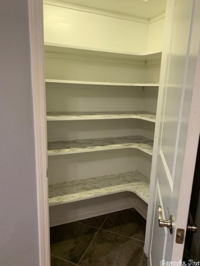 SILVER OAKS - Residential