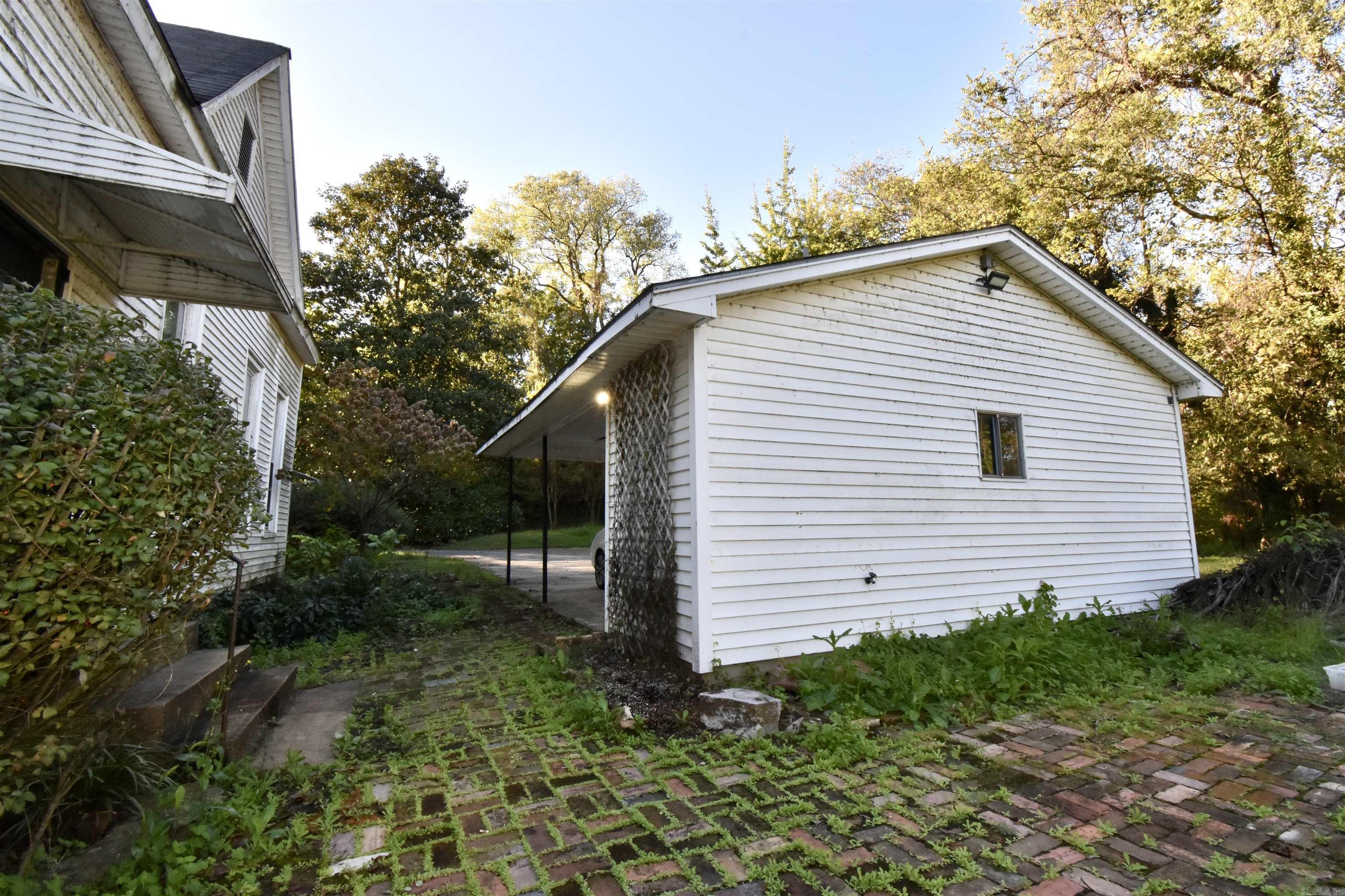 Metes & Bounds - Residential