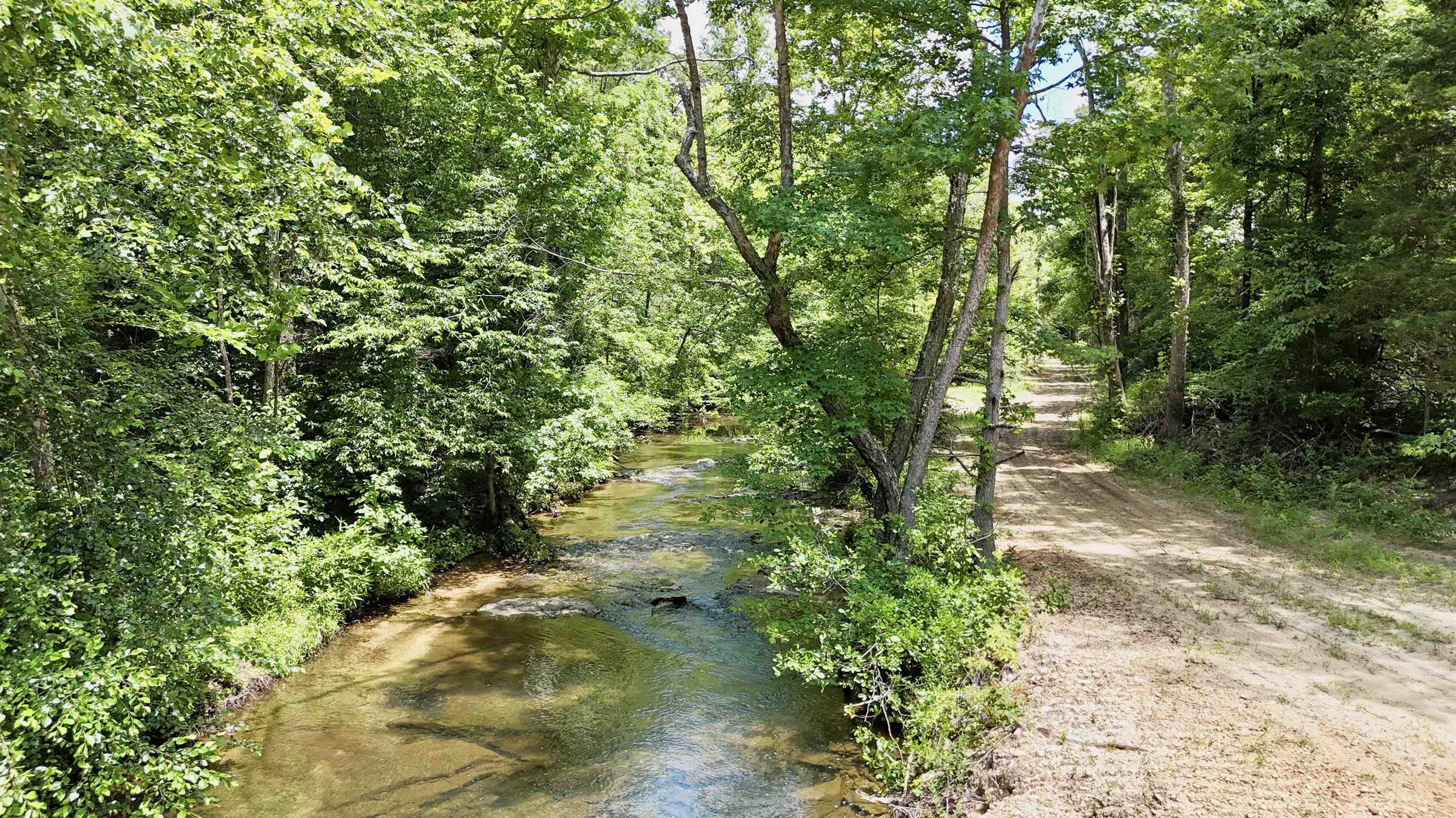 Metes & Bounds - Land