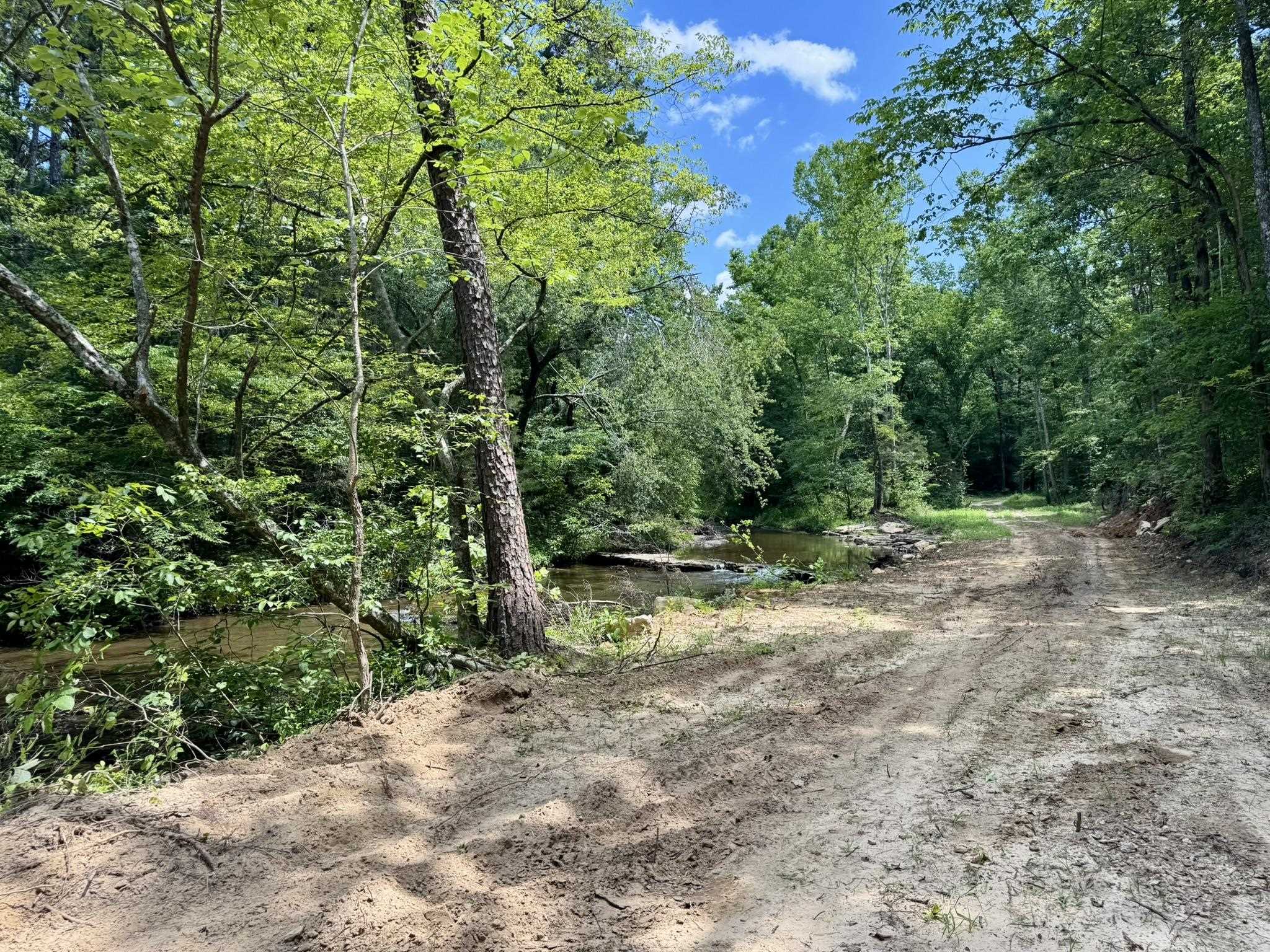 Metes & Bounds - Land