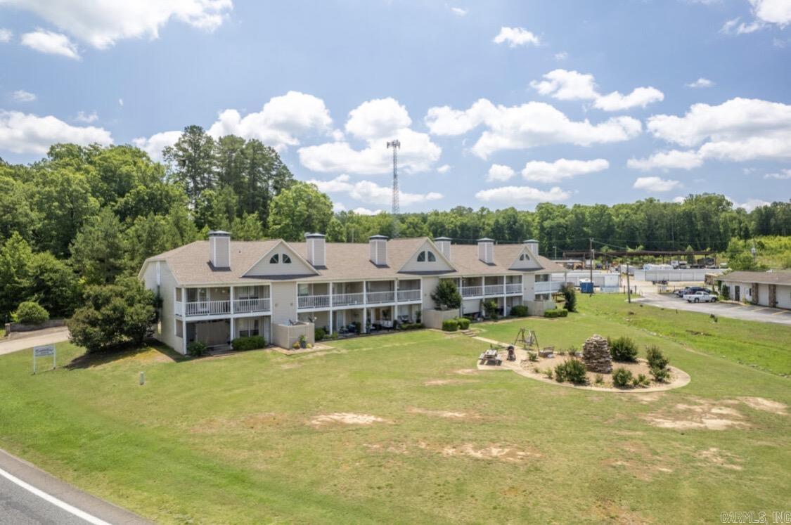 DIAMONDHEAD MANOR - Residential