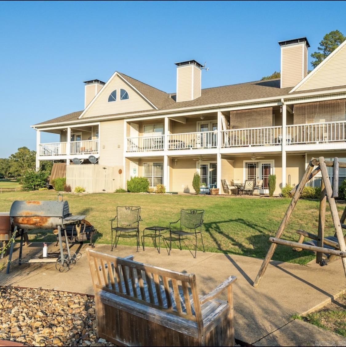 DIAMONDHEAD MANOR - Residential