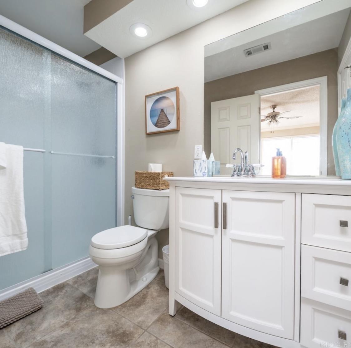 DIAMONDHEAD MANOR - Residential