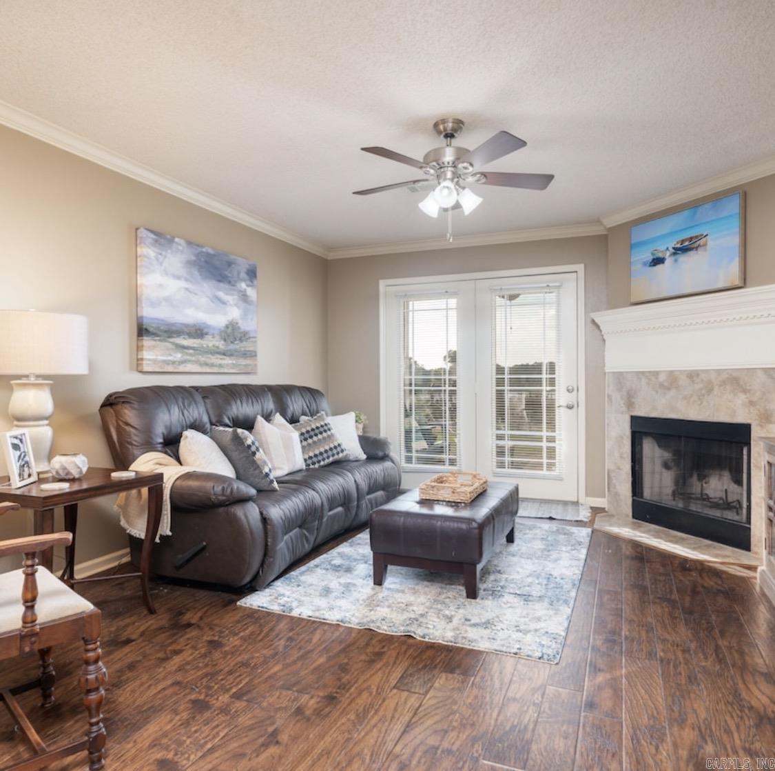 DIAMONDHEAD MANOR - Residential