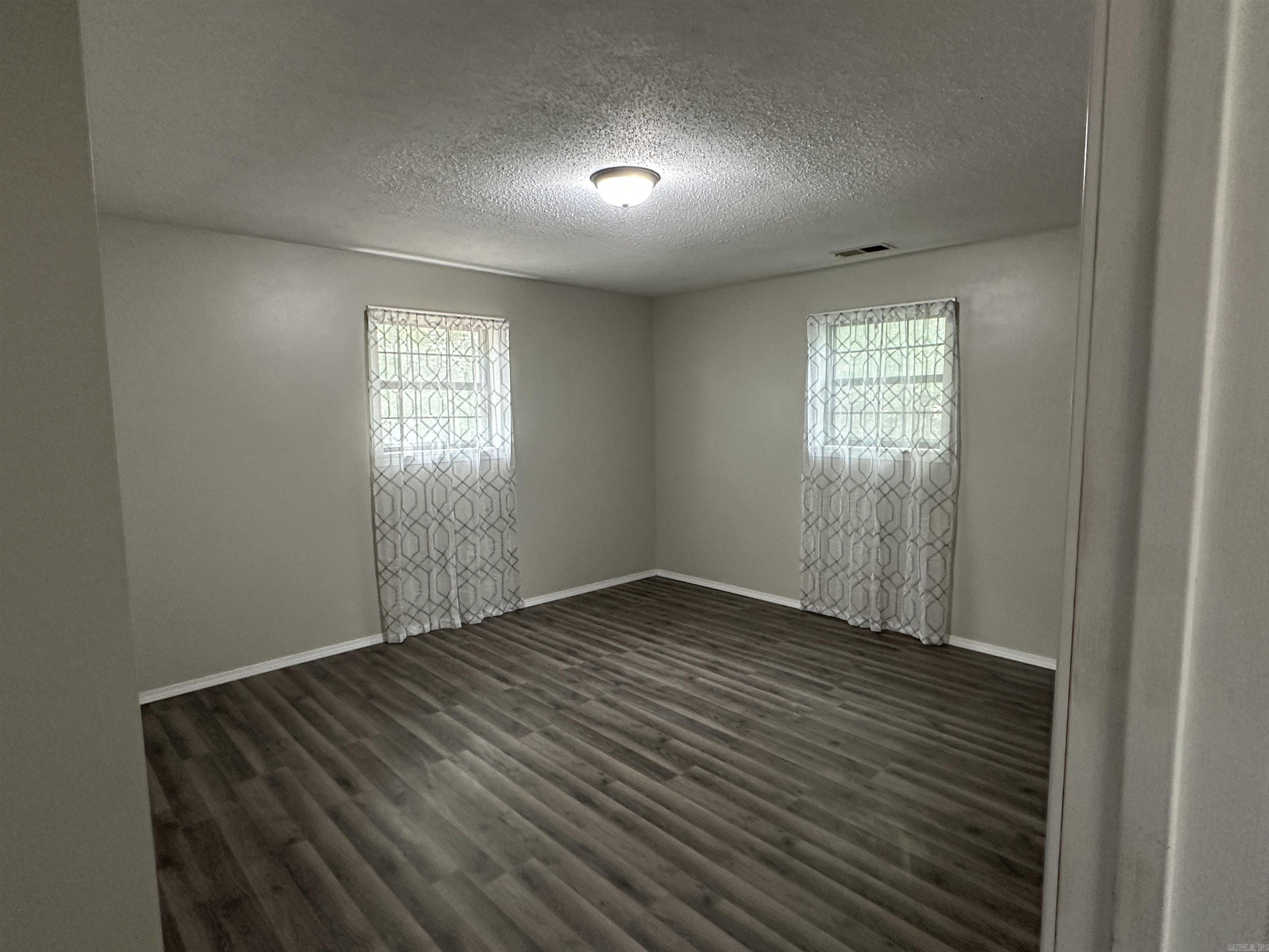 VALLEY VIEW ESTATES - Residential