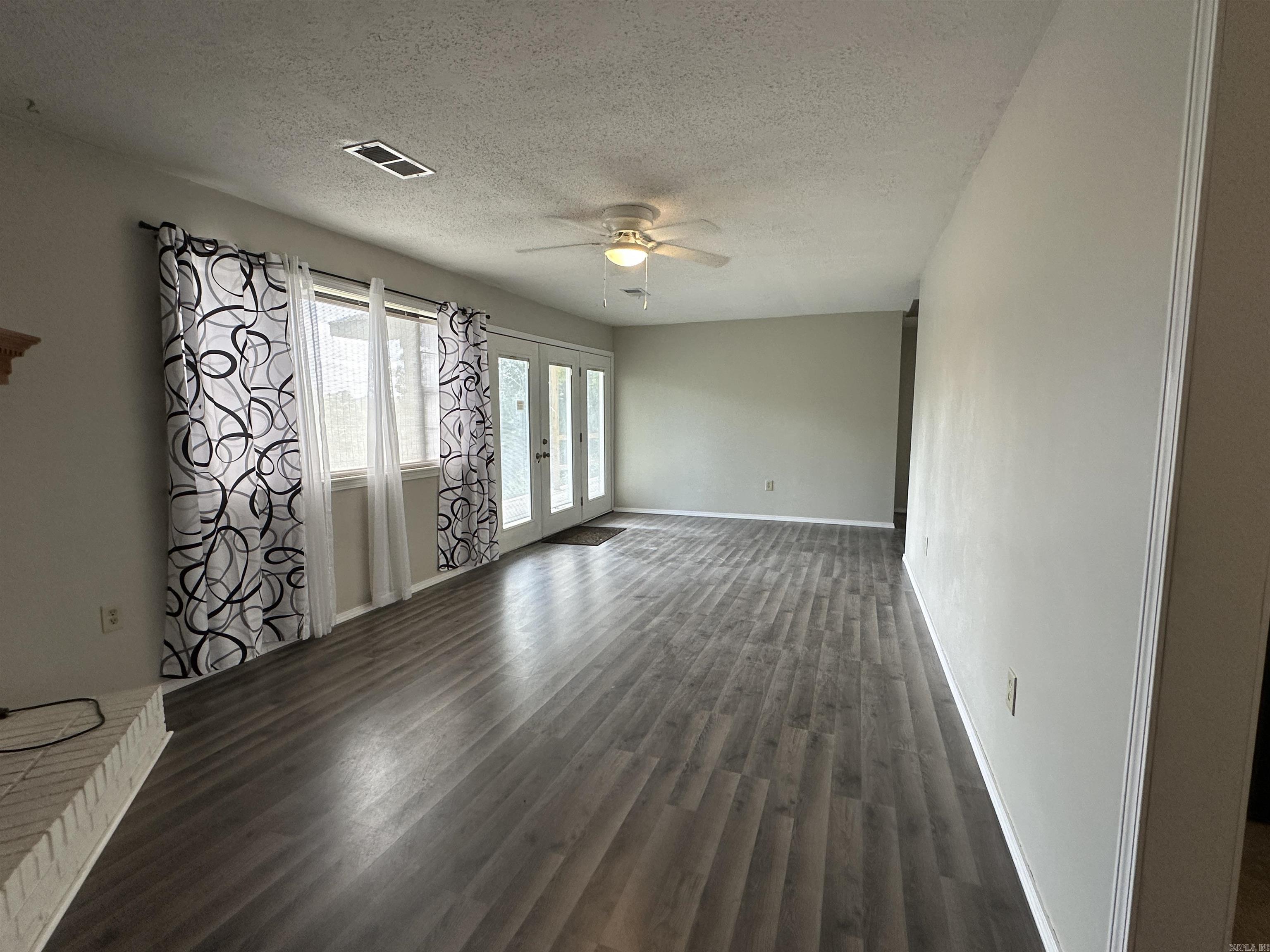 VALLEY VIEW ESTATES - Residential