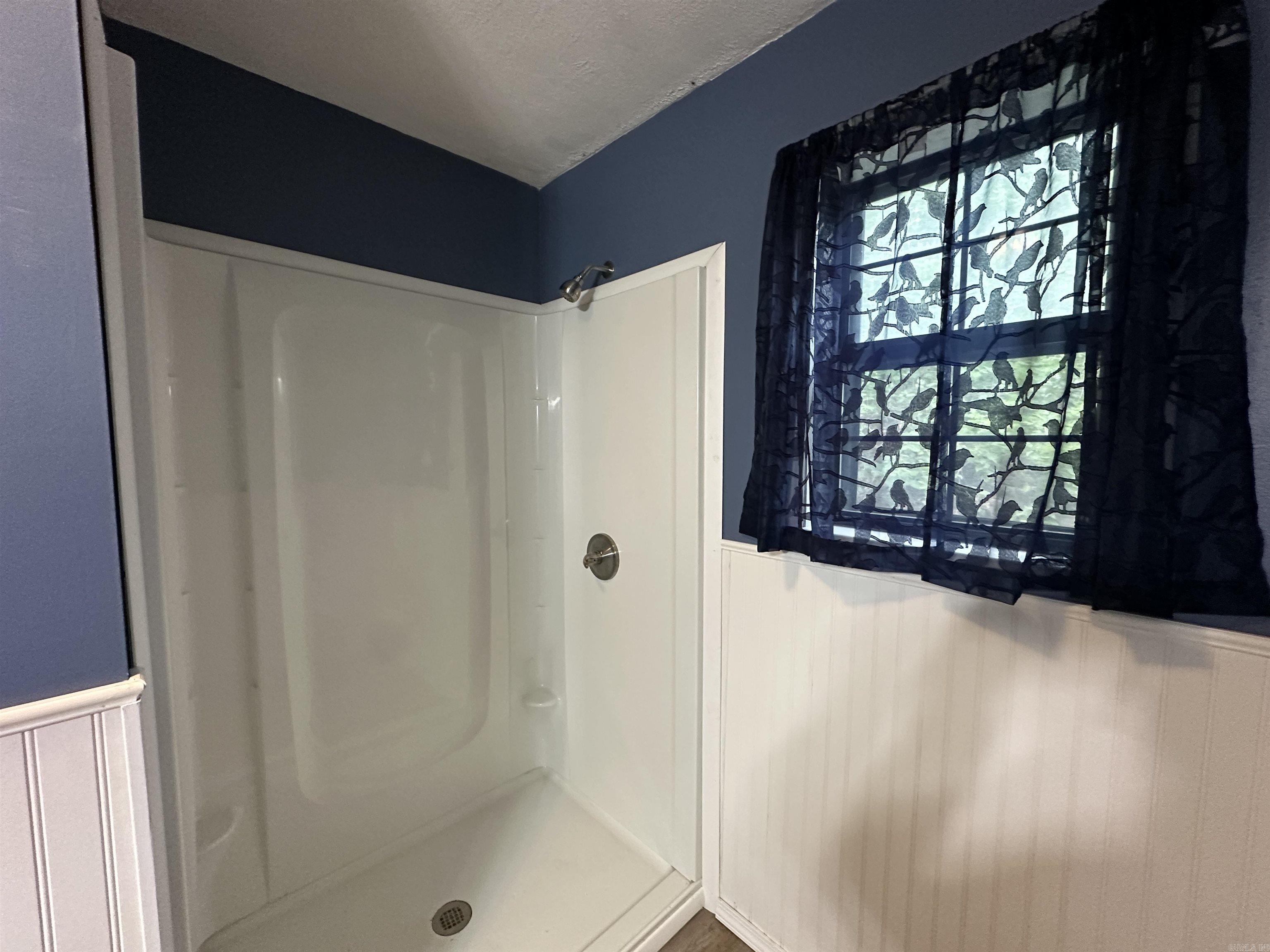 VALLEY VIEW ESTATES - Residential