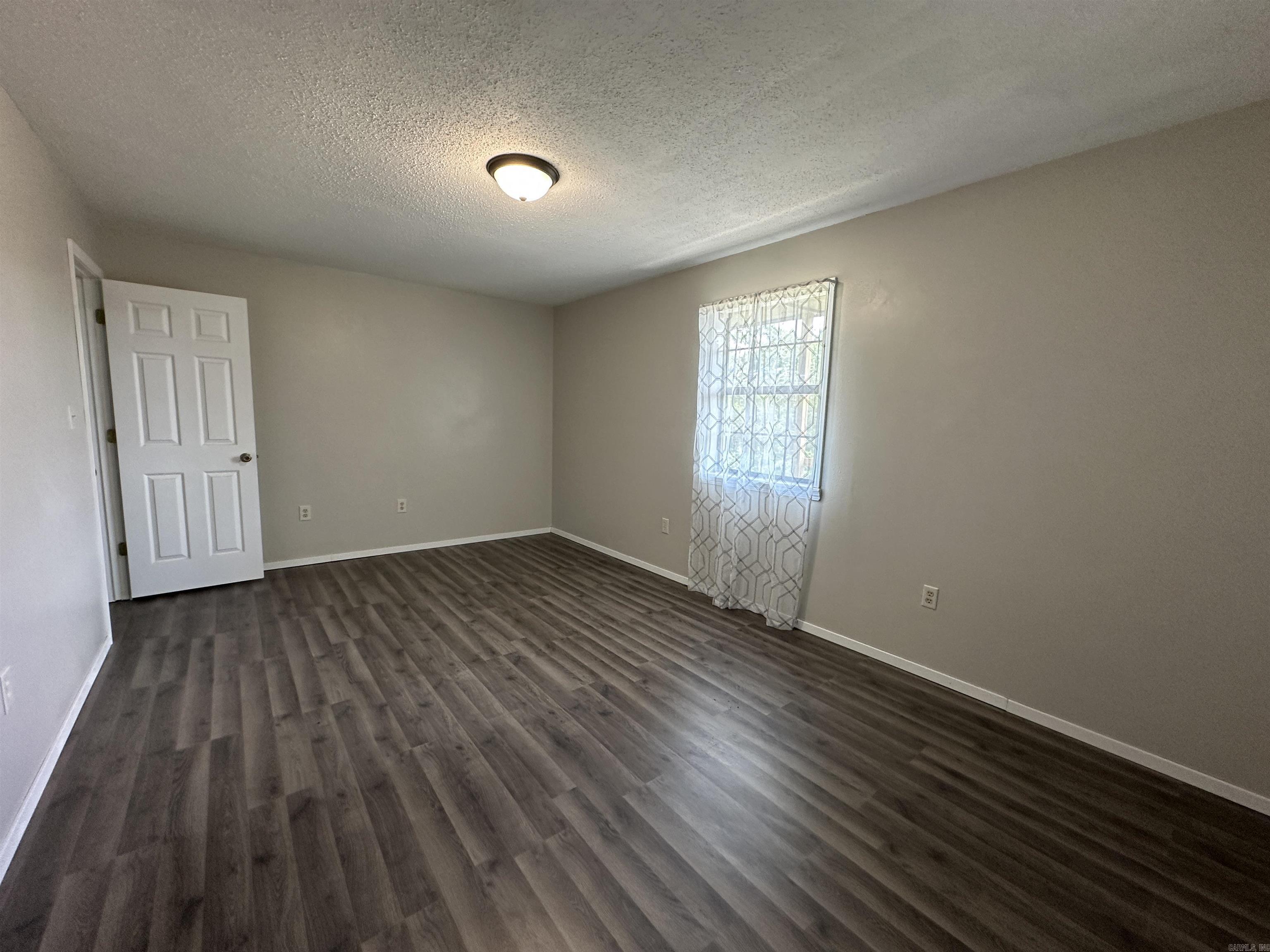 VALLEY VIEW ESTATES - Residential