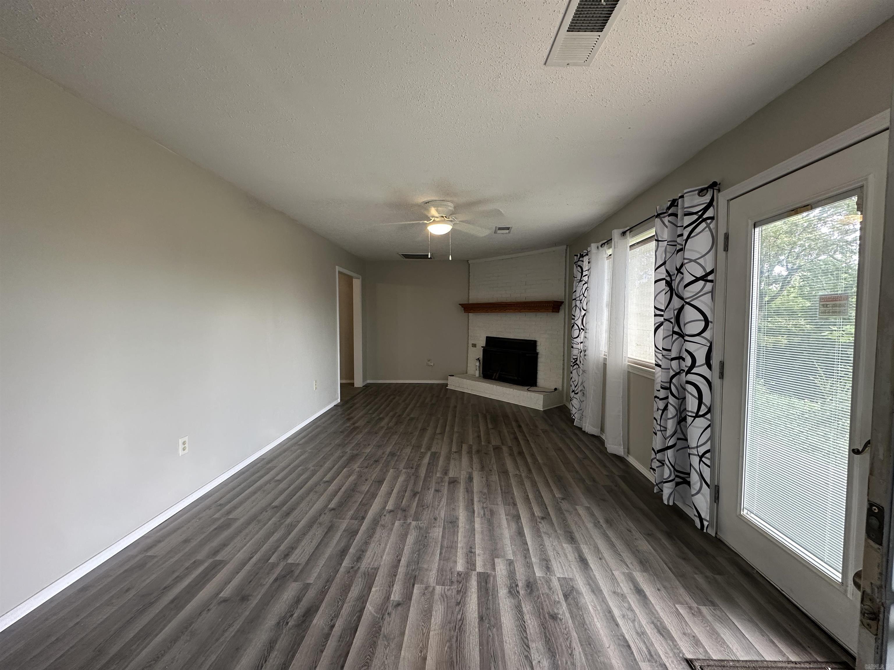 VALLEY VIEW ESTATES - Residential