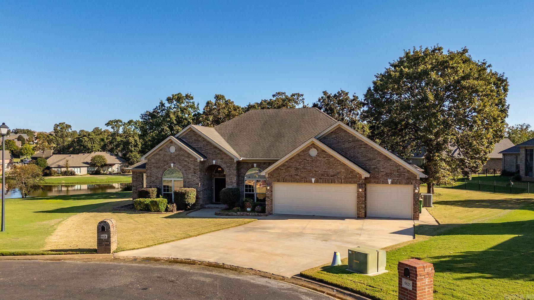 MILLERS CROSSING - Residential