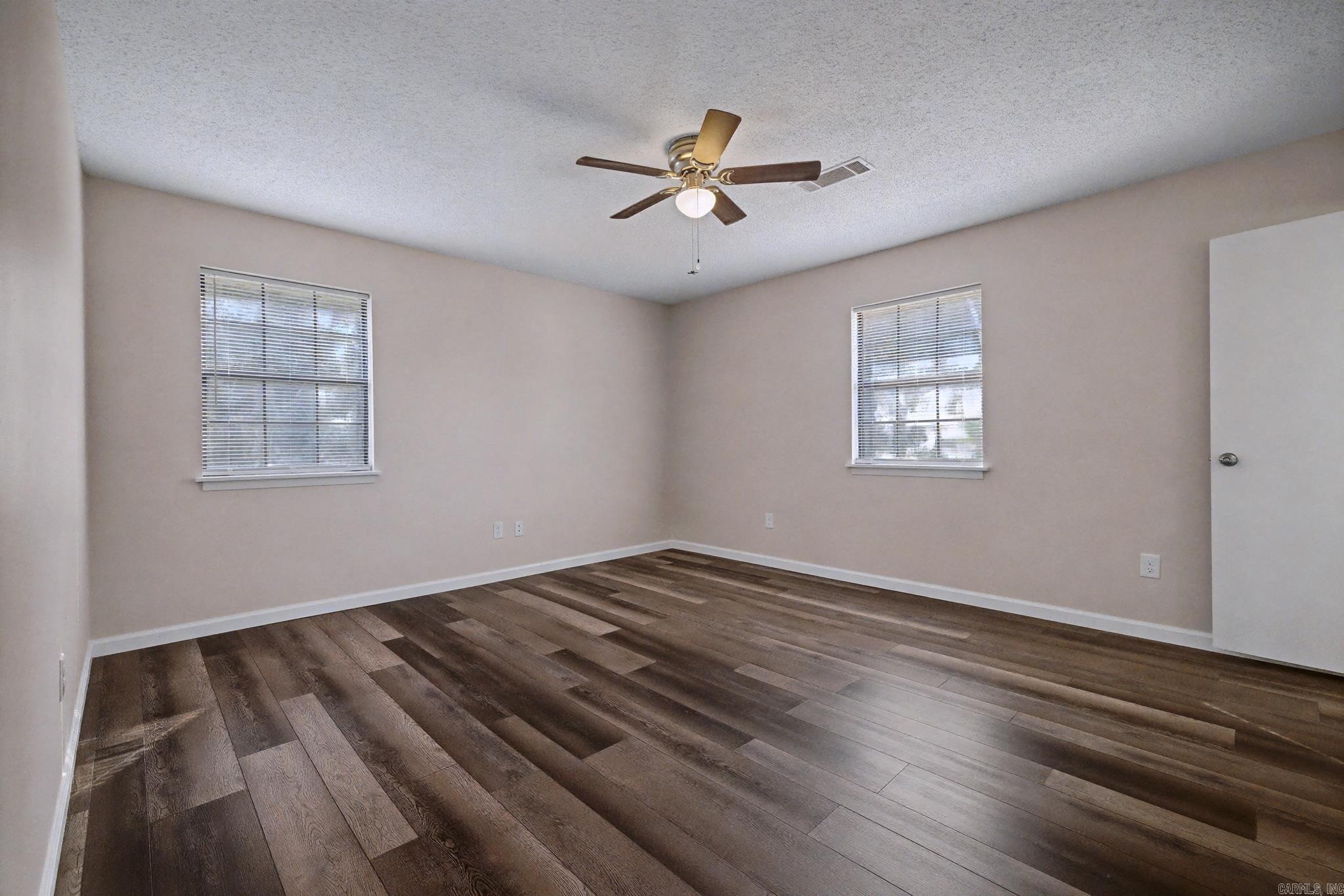 EASTVIEW - Residential