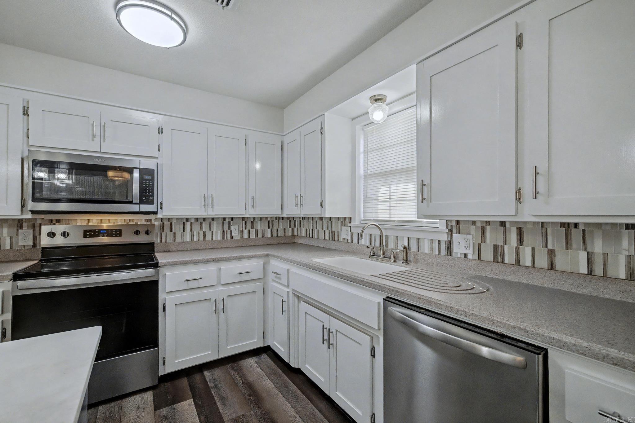 EASTVIEW - Residential