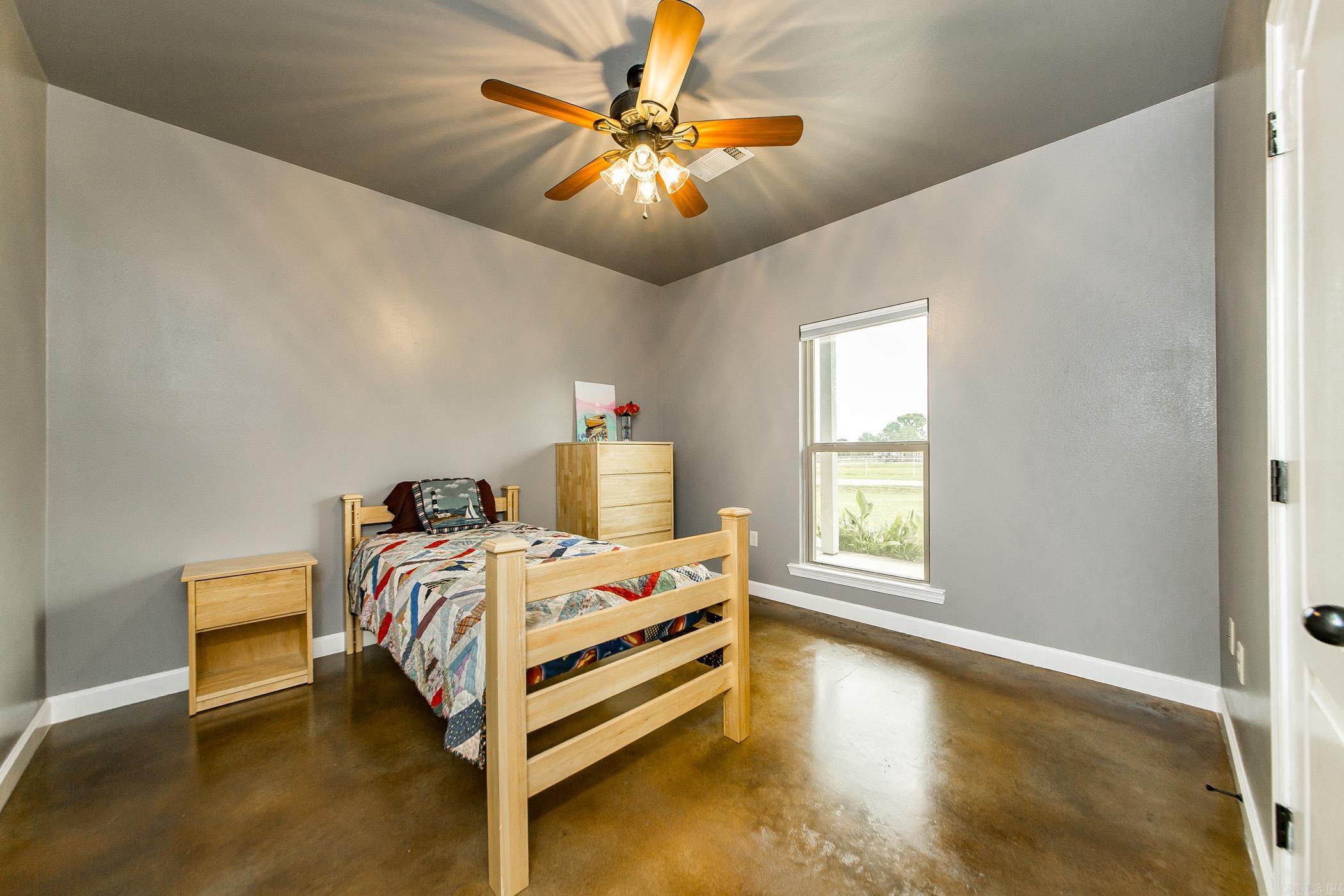 GREEN MEADOWS - Residential