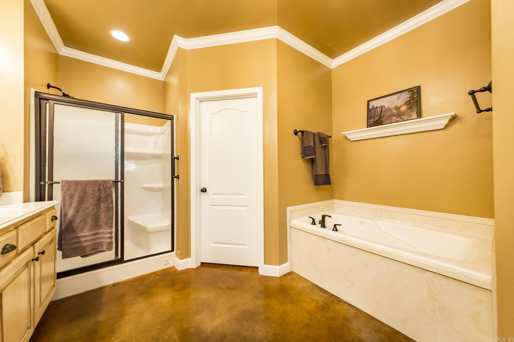 GREEN MEADOWS - Residential