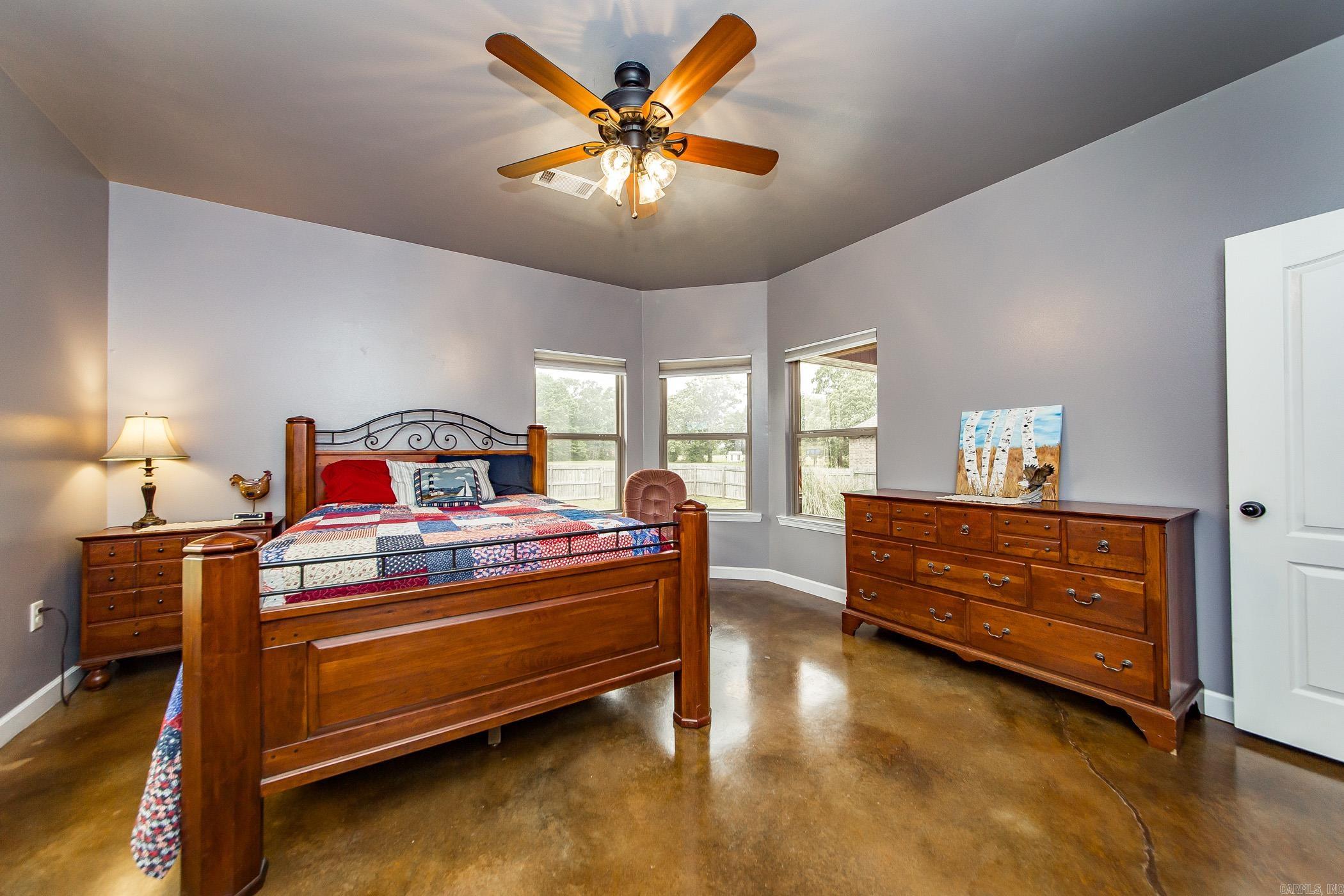 GREEN MEADOWS - Residential