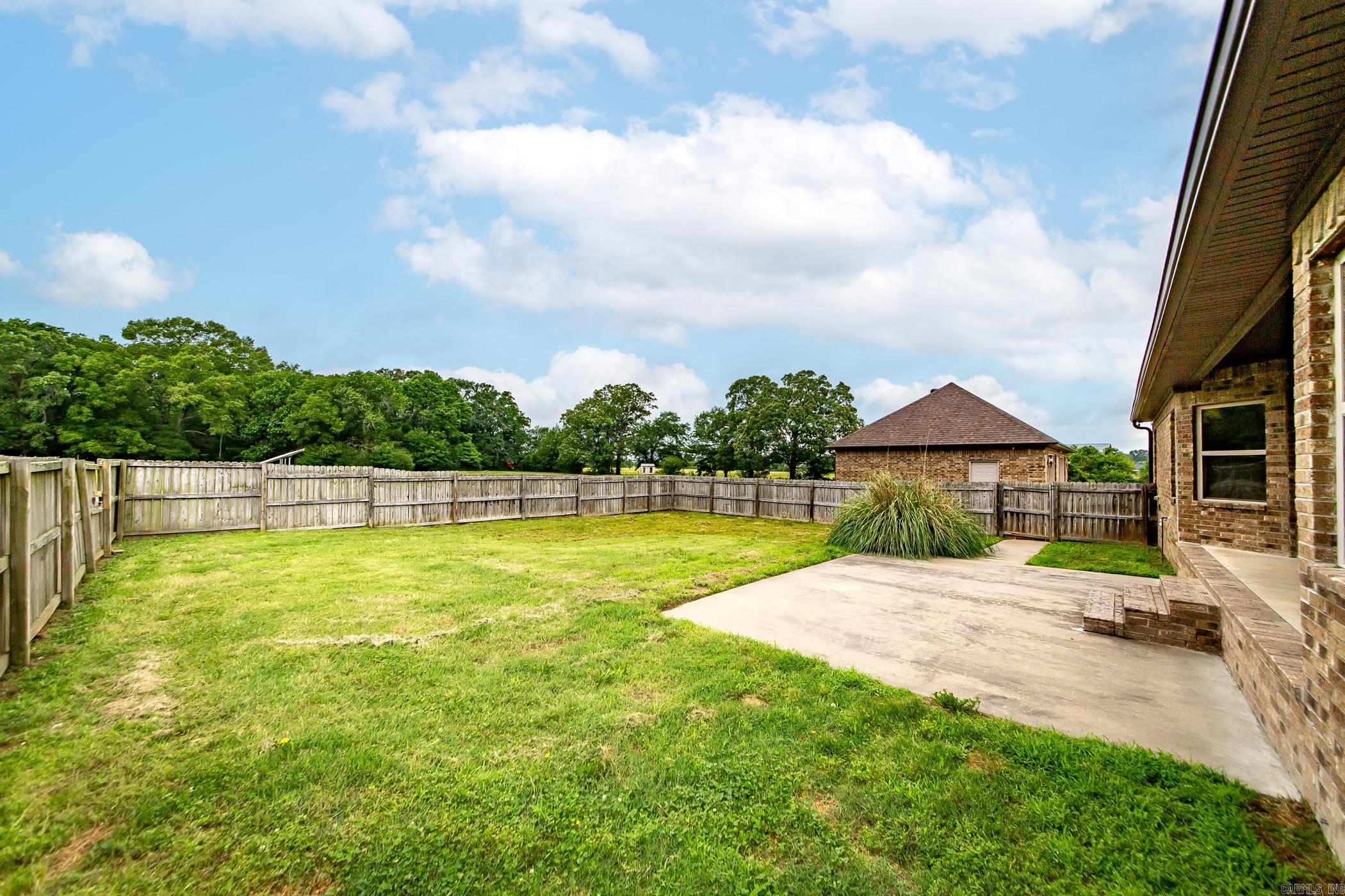 GREEN MEADOWS - Residential