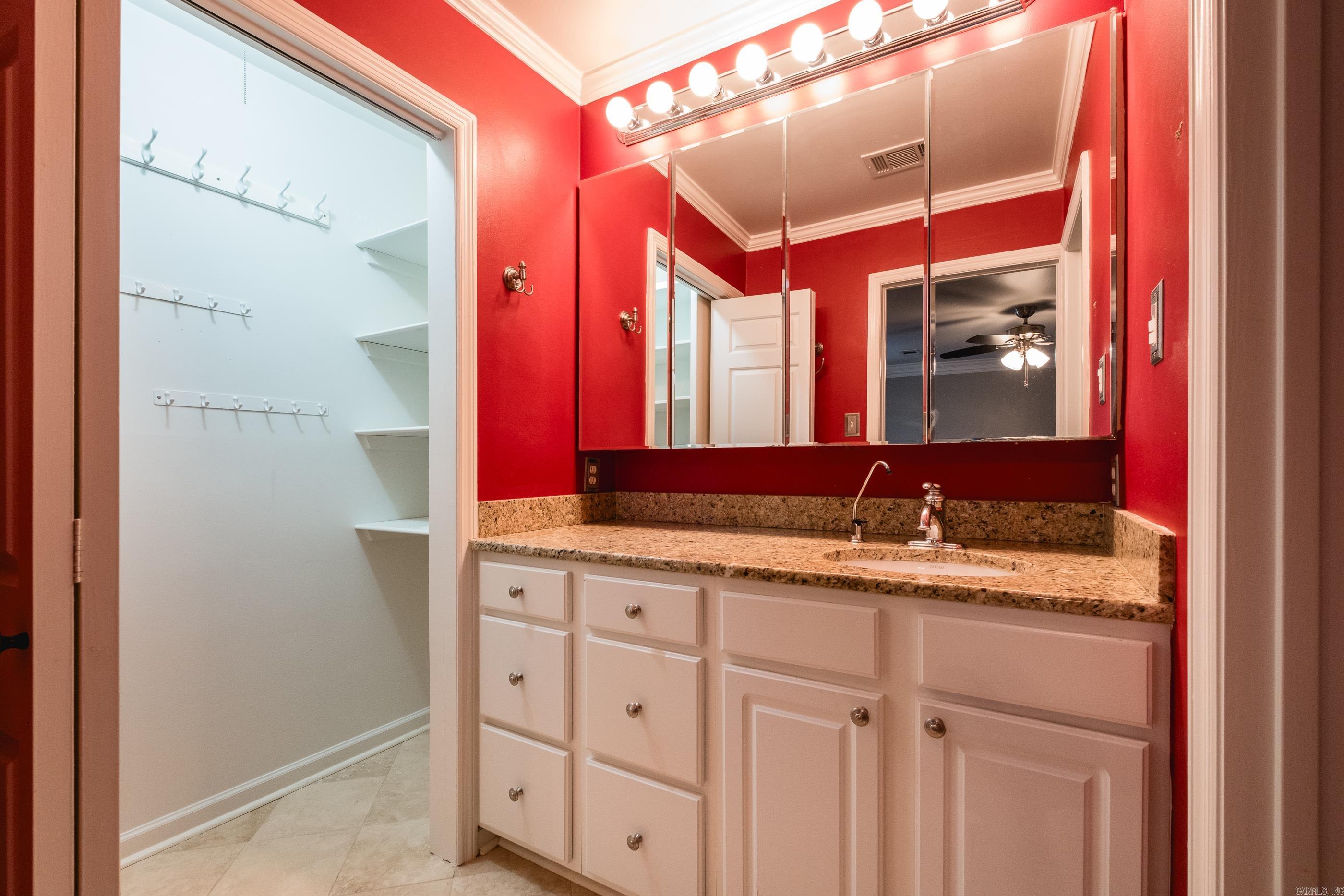 ANDOVER SQUARE - Residential