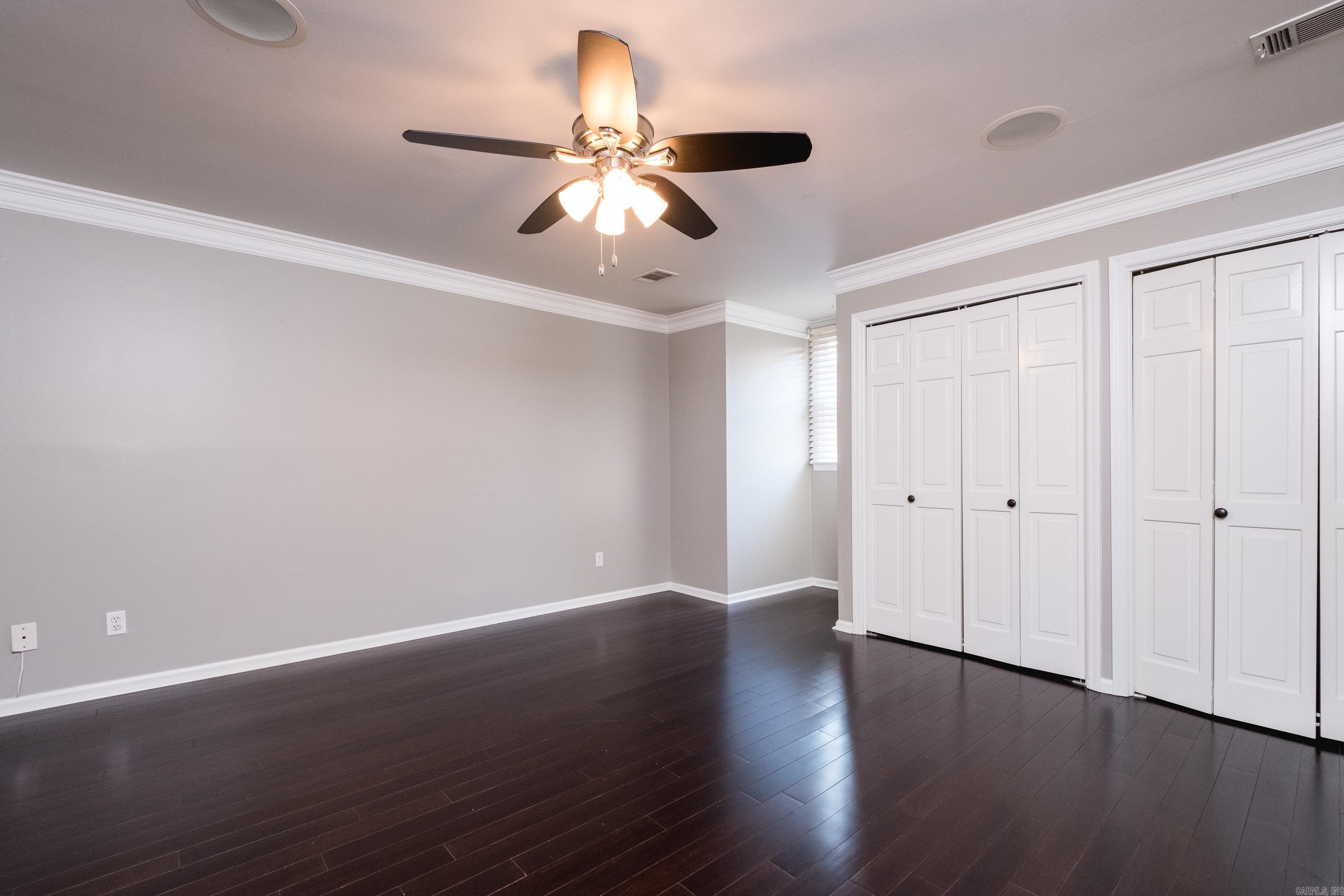 ANDOVER SQUARE - Residential