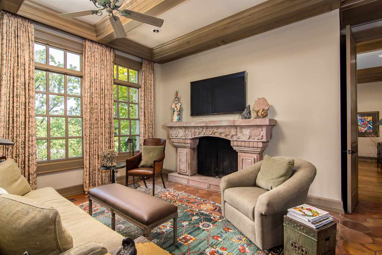 PLEASANT VALLEY - Residential