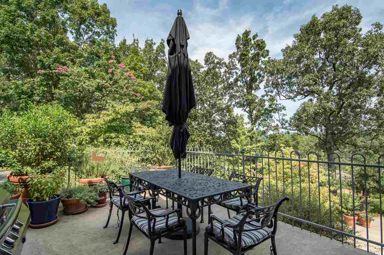 PLEASANT VALLEY - Residential
