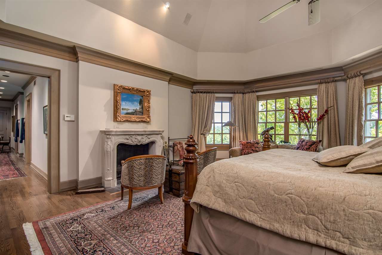 PLEASANT VALLEY - Residential