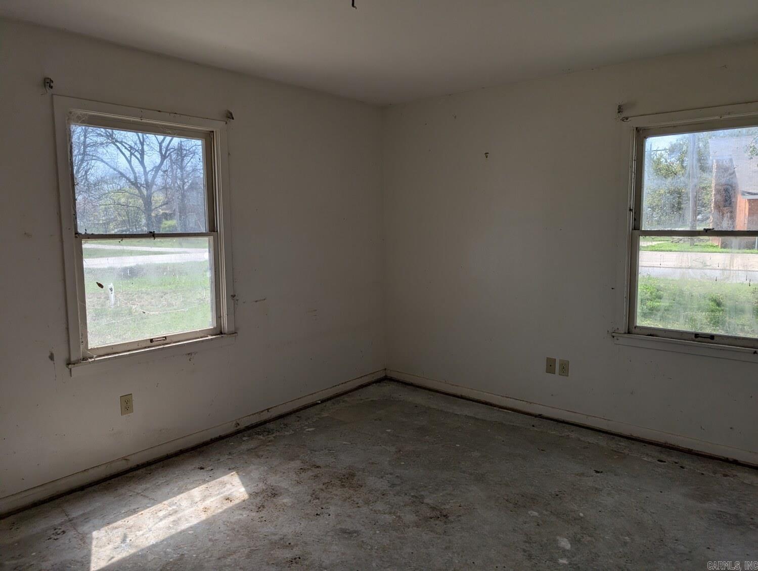 CARAHAN & HOLT ADDN - Residential