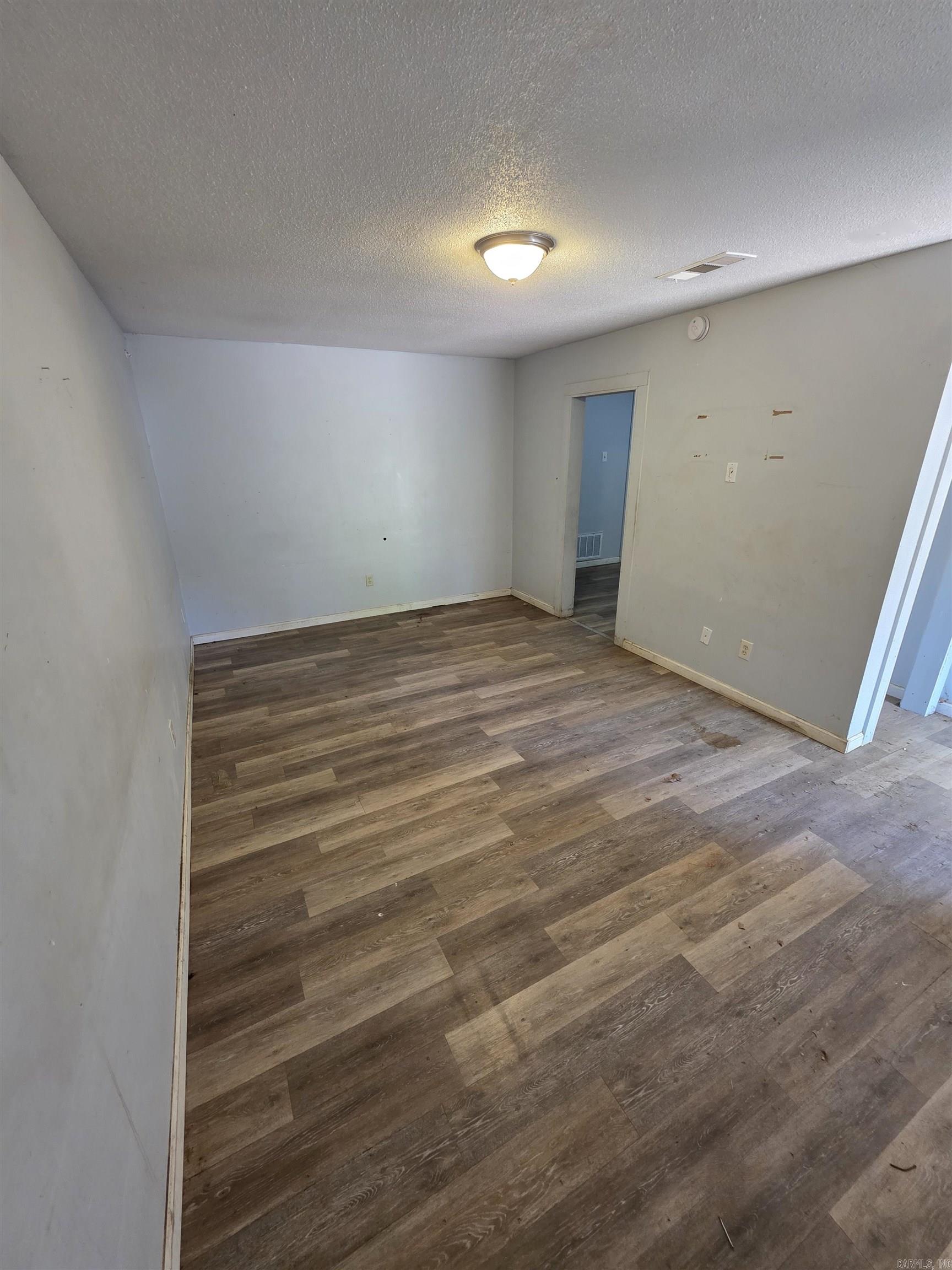 WINDAMERE - Residential