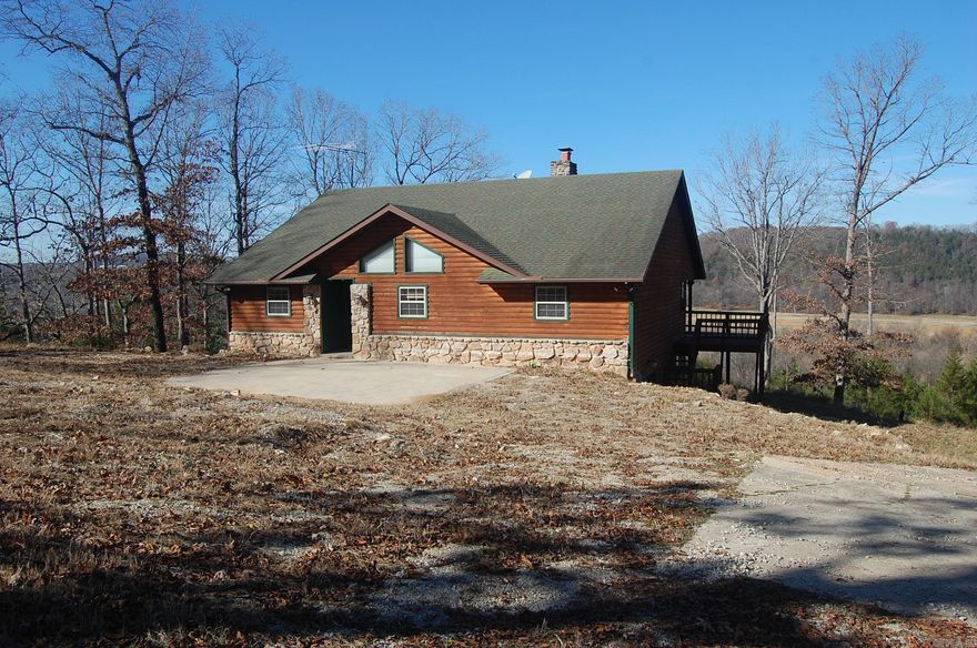 WHITE RIVER VIEWS AWAIT YOU! You will fall in love with this 4 bedroom/3 bath home! Primary bedroom has very spacious walk-in closet,spacious bathroom and its own entrance to the deck that overlooks the views of the White River and Mountains! On the main level you will findtwo of the bedrooms and two full bathrooms, open living room/kitchen and gorgeous vaulted ceilings! This 5 acres m/l offers plenty of privacy,views and lots of wildlife. Just down the road you will find White River access and Stetsons resort! Call today to schedule a look!