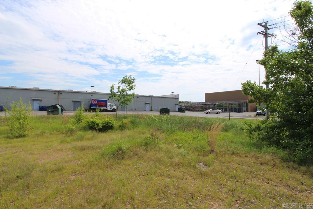 Conway Marketplace - Commercial Sale