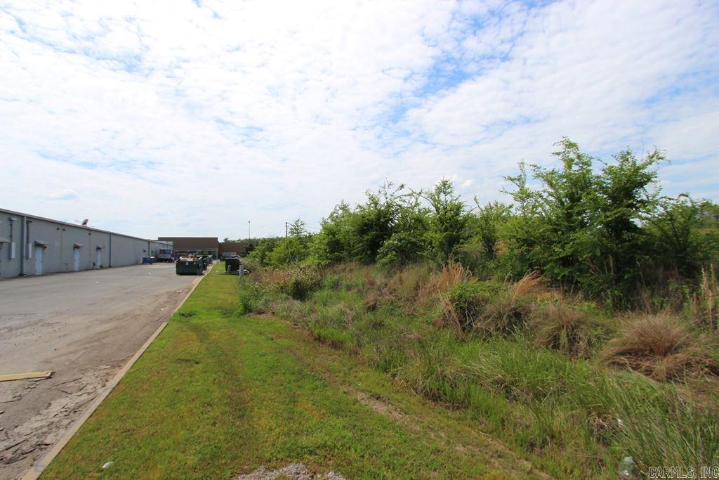 Conway Marketplace - Commercial Sale