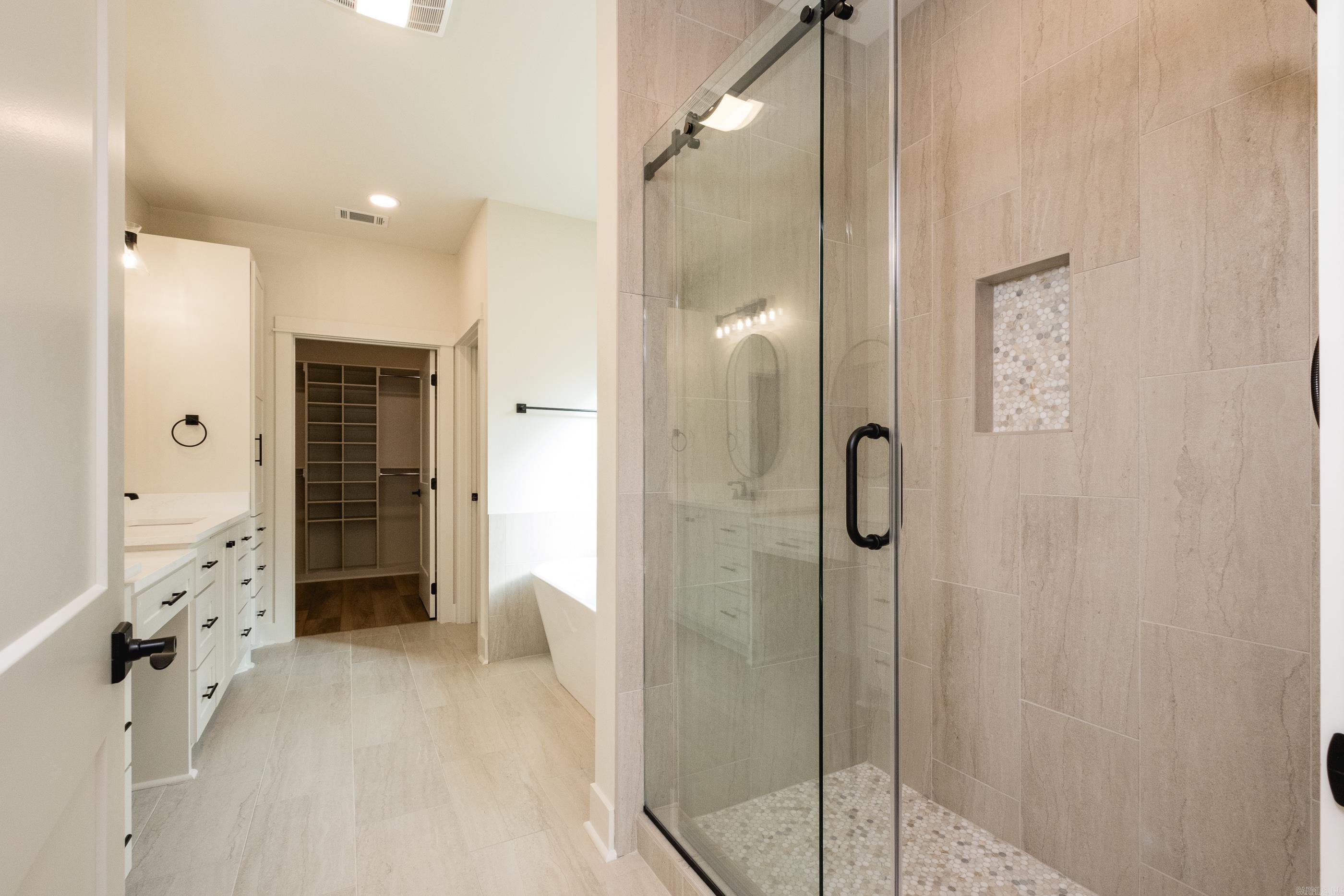 CAMMACK WOODS - Residential