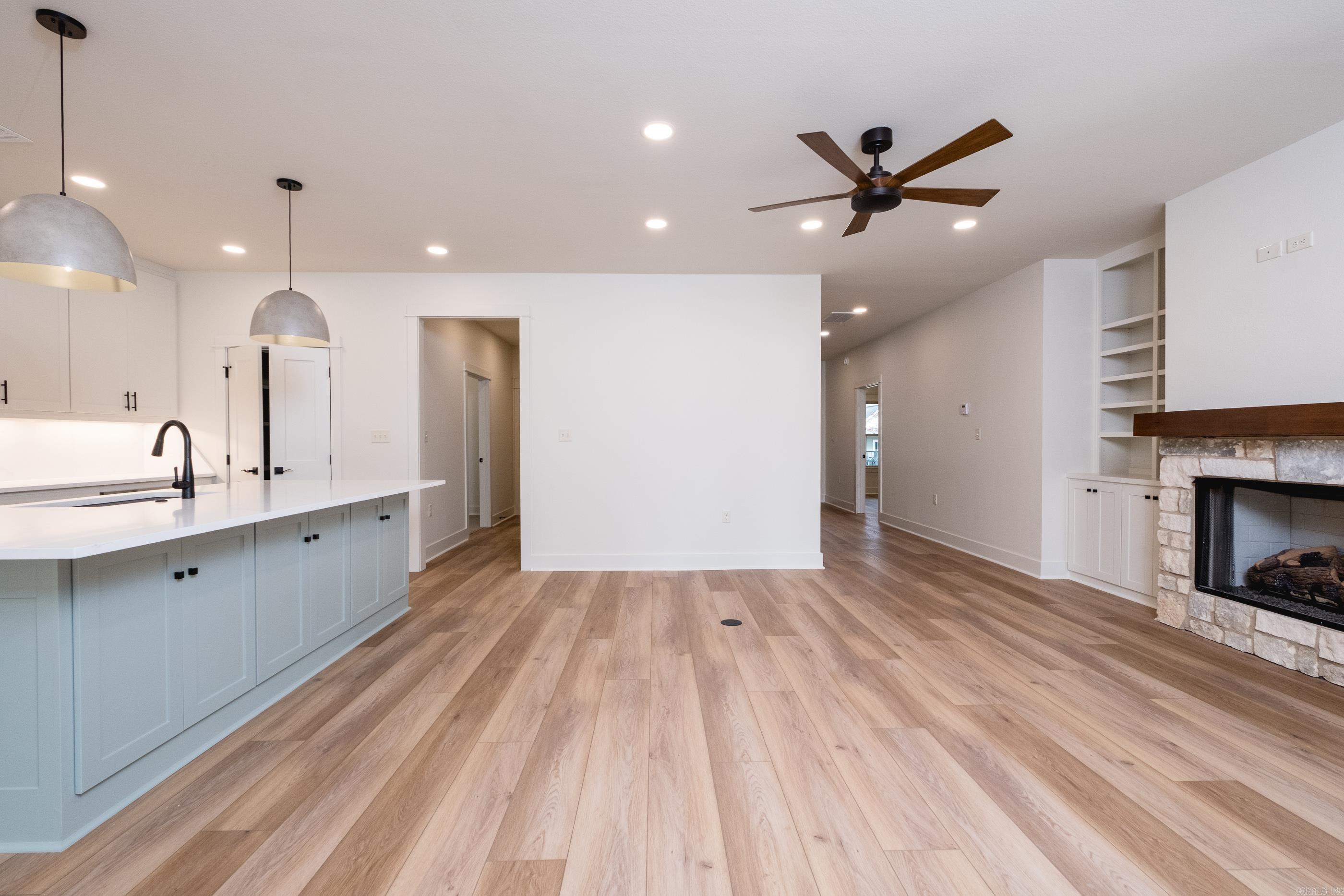 CAMMACK WOODS - Residential