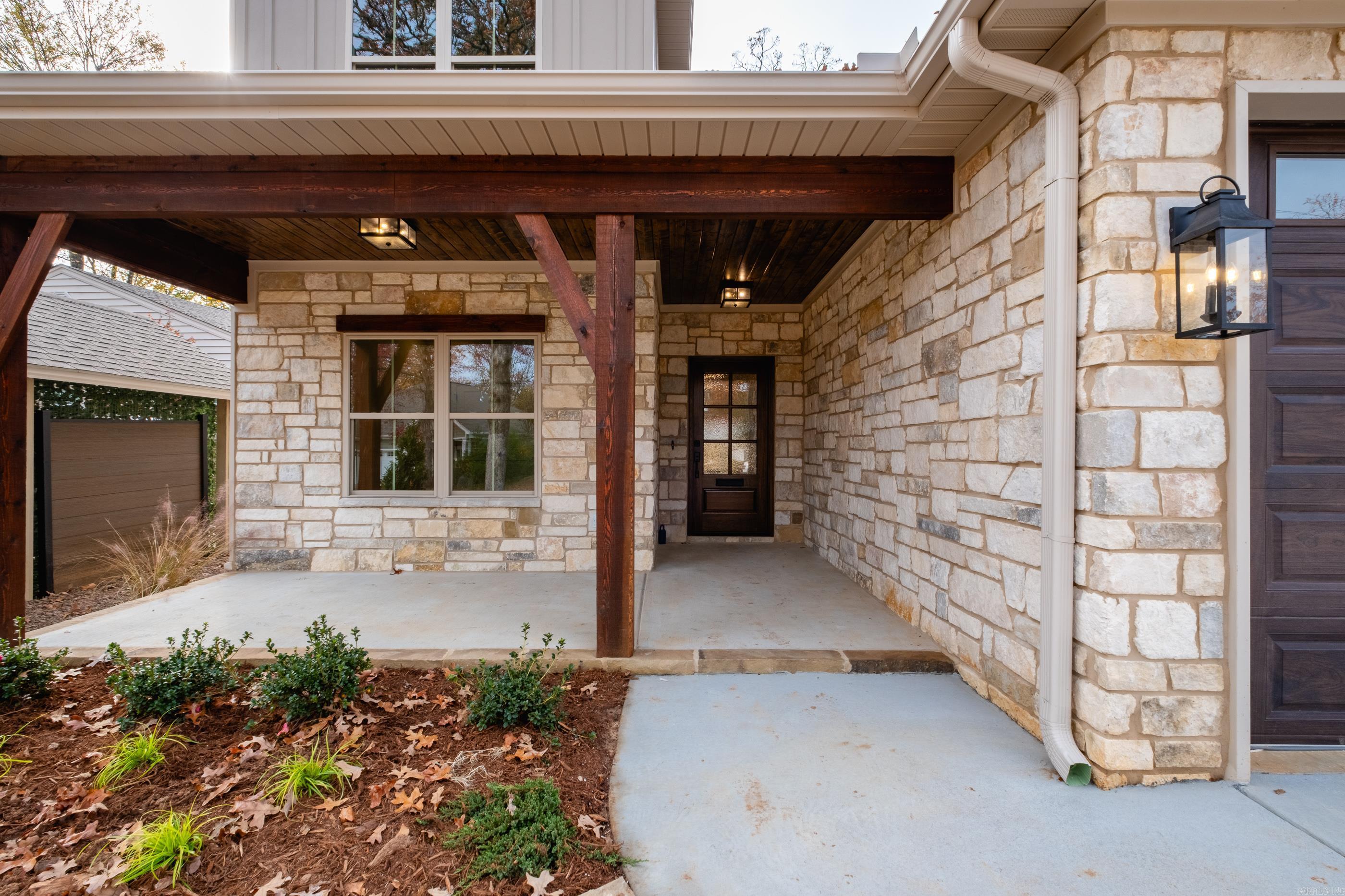 CAMMACK WOODS - Residential