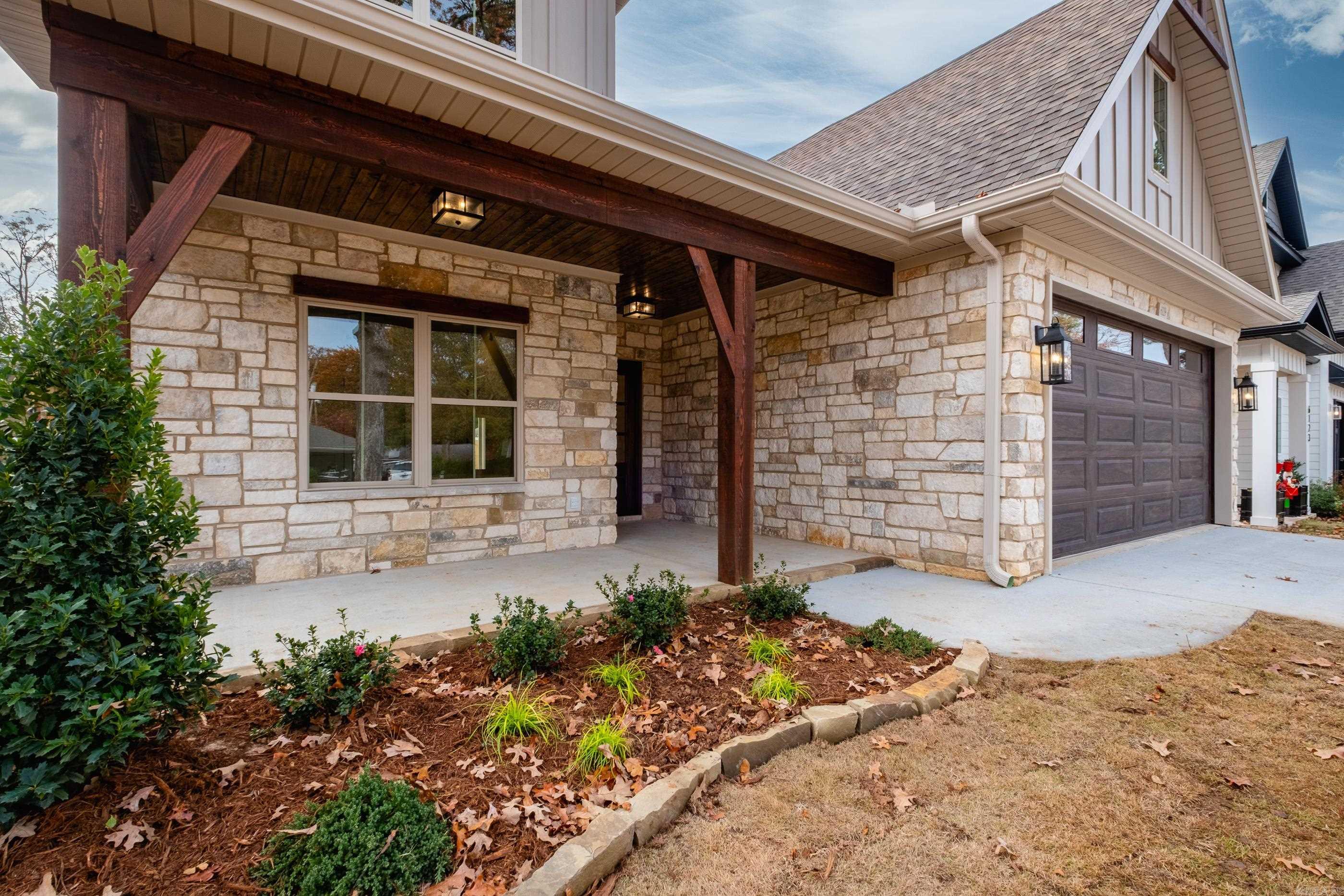 CAMMACK WOODS - Residential